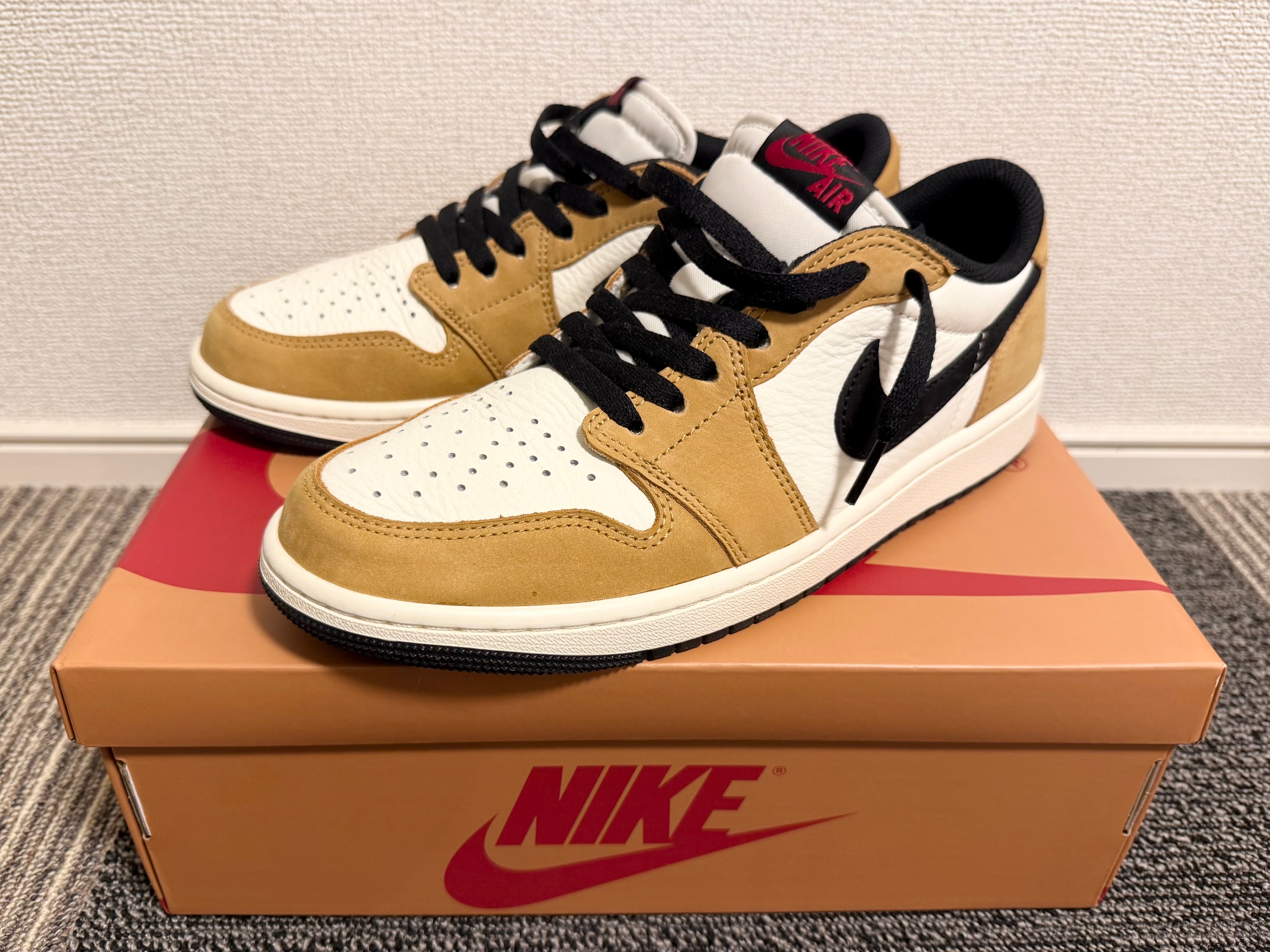 Nike Air Jordan 1 Low OG "Rookie of the Year/Sail and Golden Harvest"