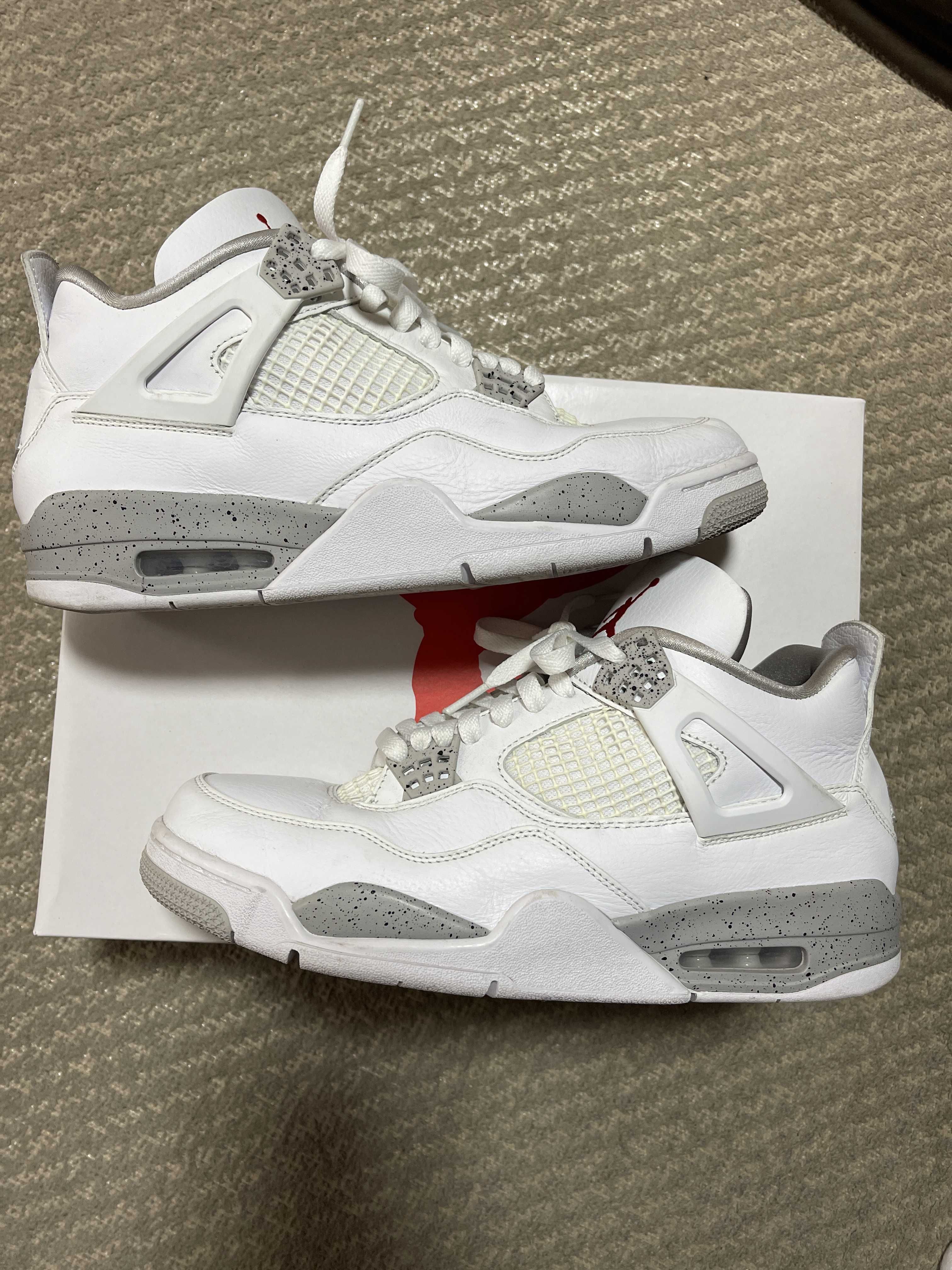 Nike Air Jordan 4 "Tech White"