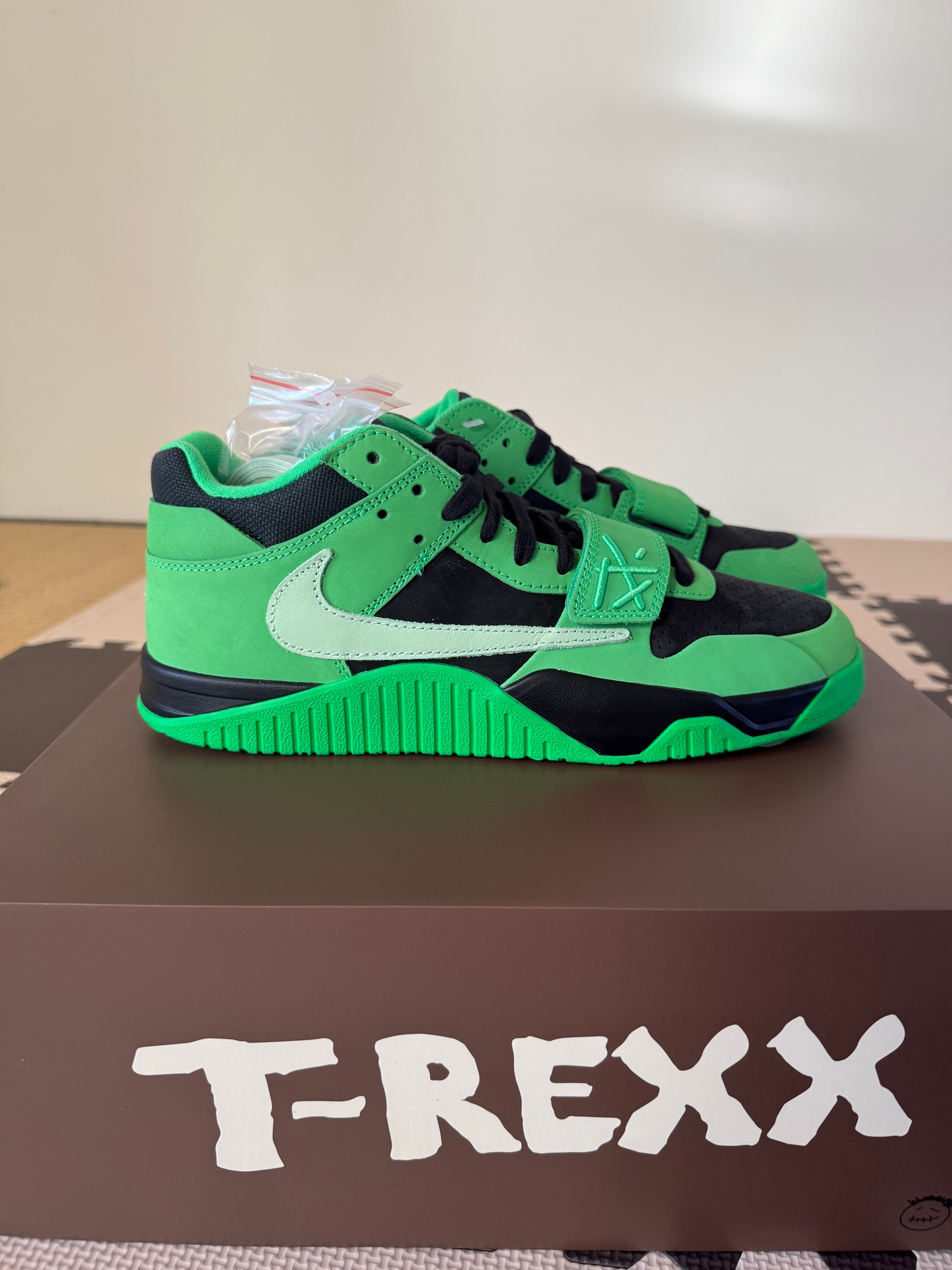 Travis Scott × Nike Jordan Jumpman Jack CJ1 T-Rexx "Green Spark"