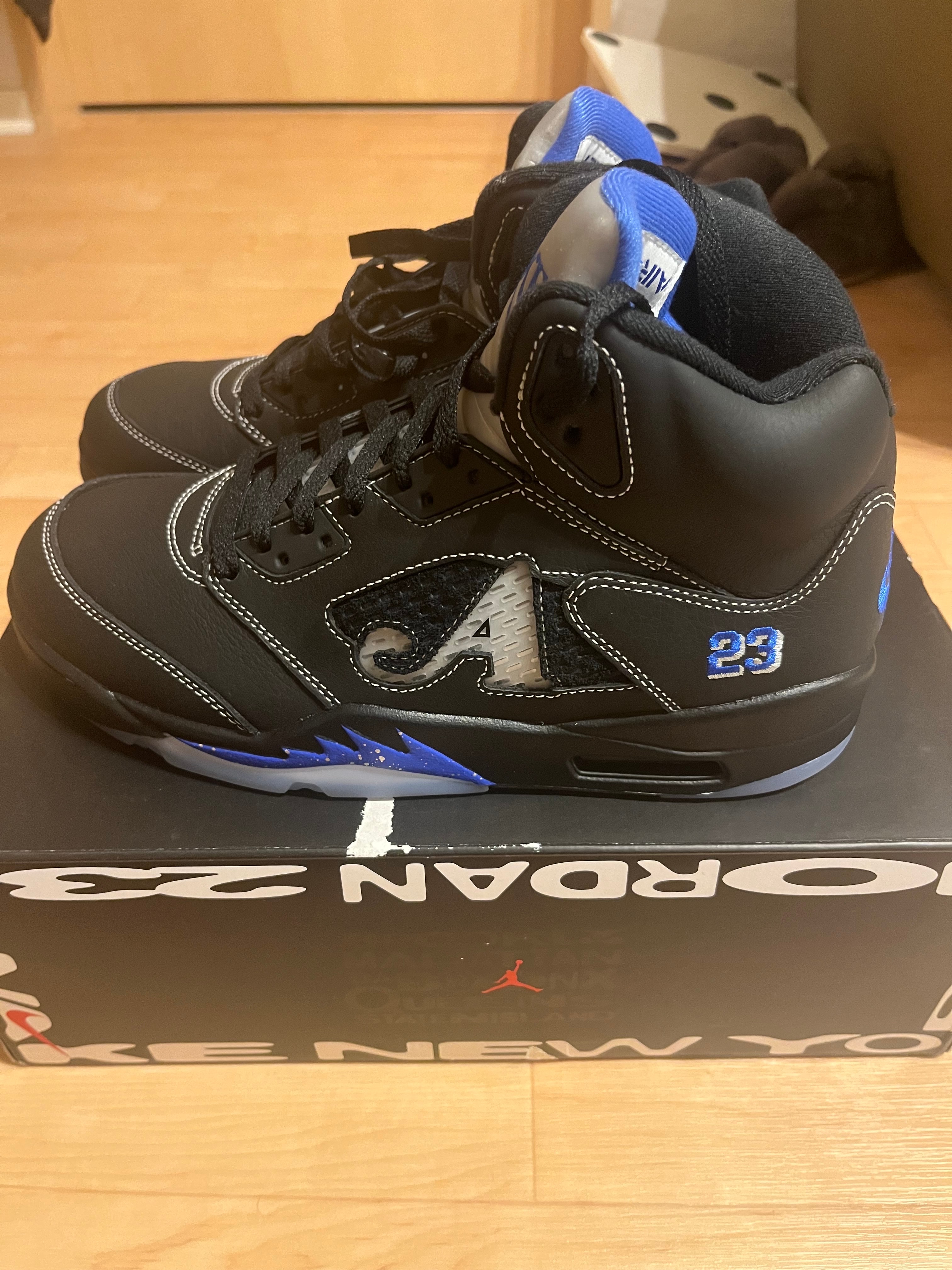 ジョーダン エアジョーダン5 (JORDAN Air Jordan 5) の新作・中古通販