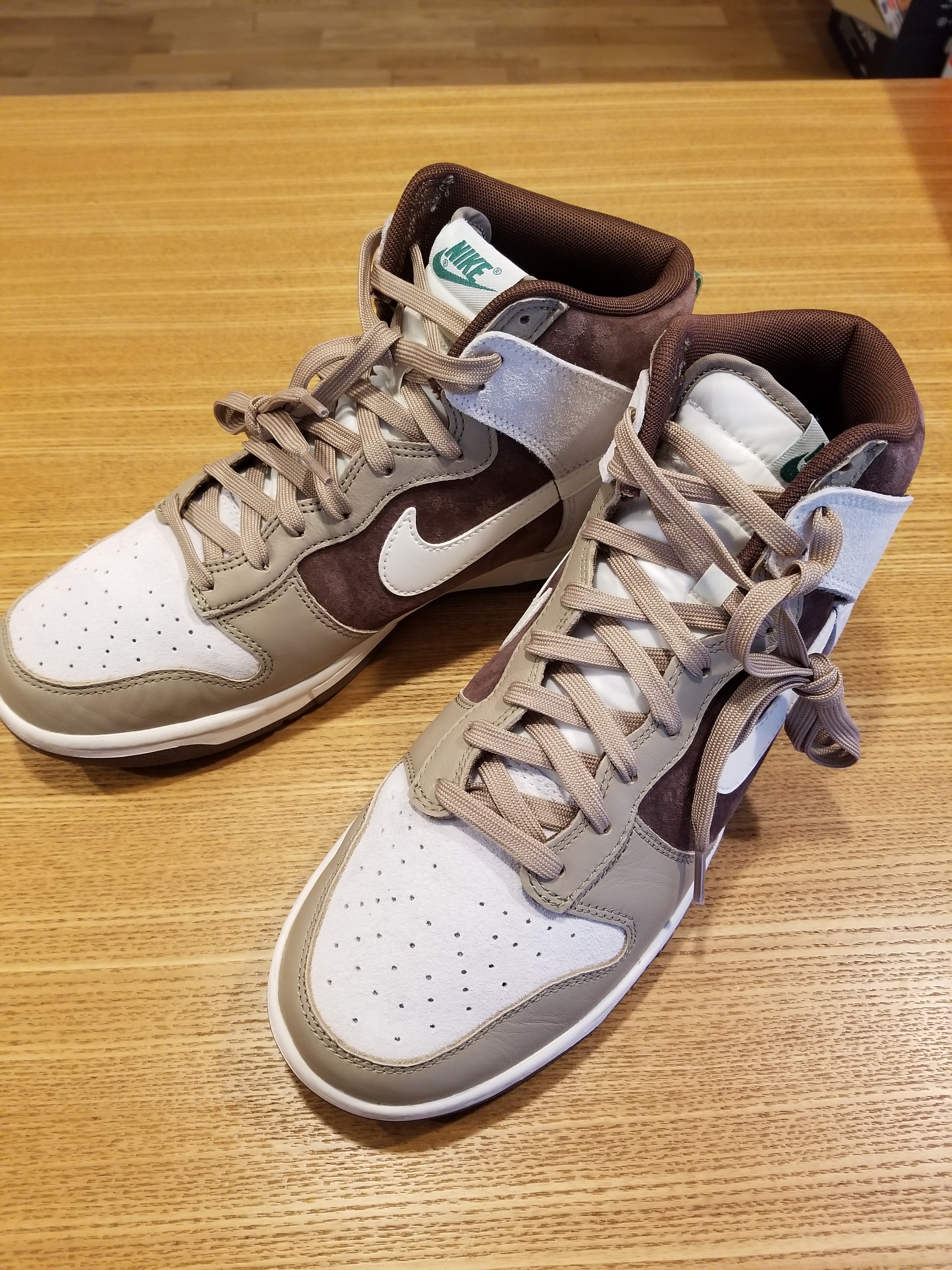 Nike Dunk High PRM "Light Chocolate"