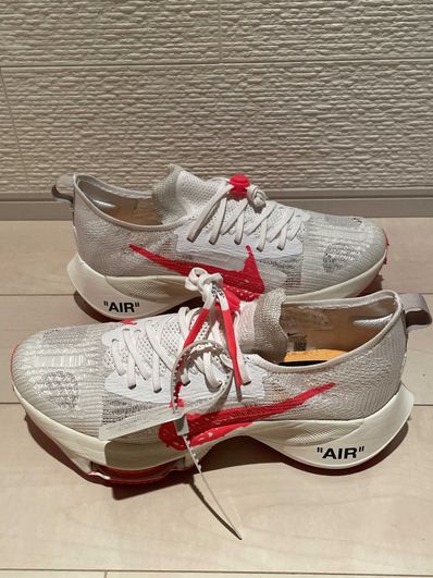 Off-White × Nike Air Zoom Tempo Next% Flyknit "Solar Red"