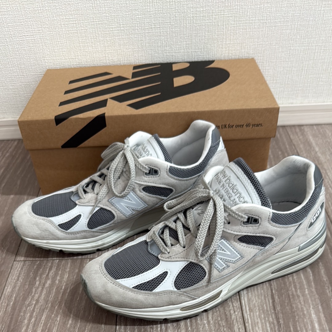 New Balance 991V2 "Light Gray"