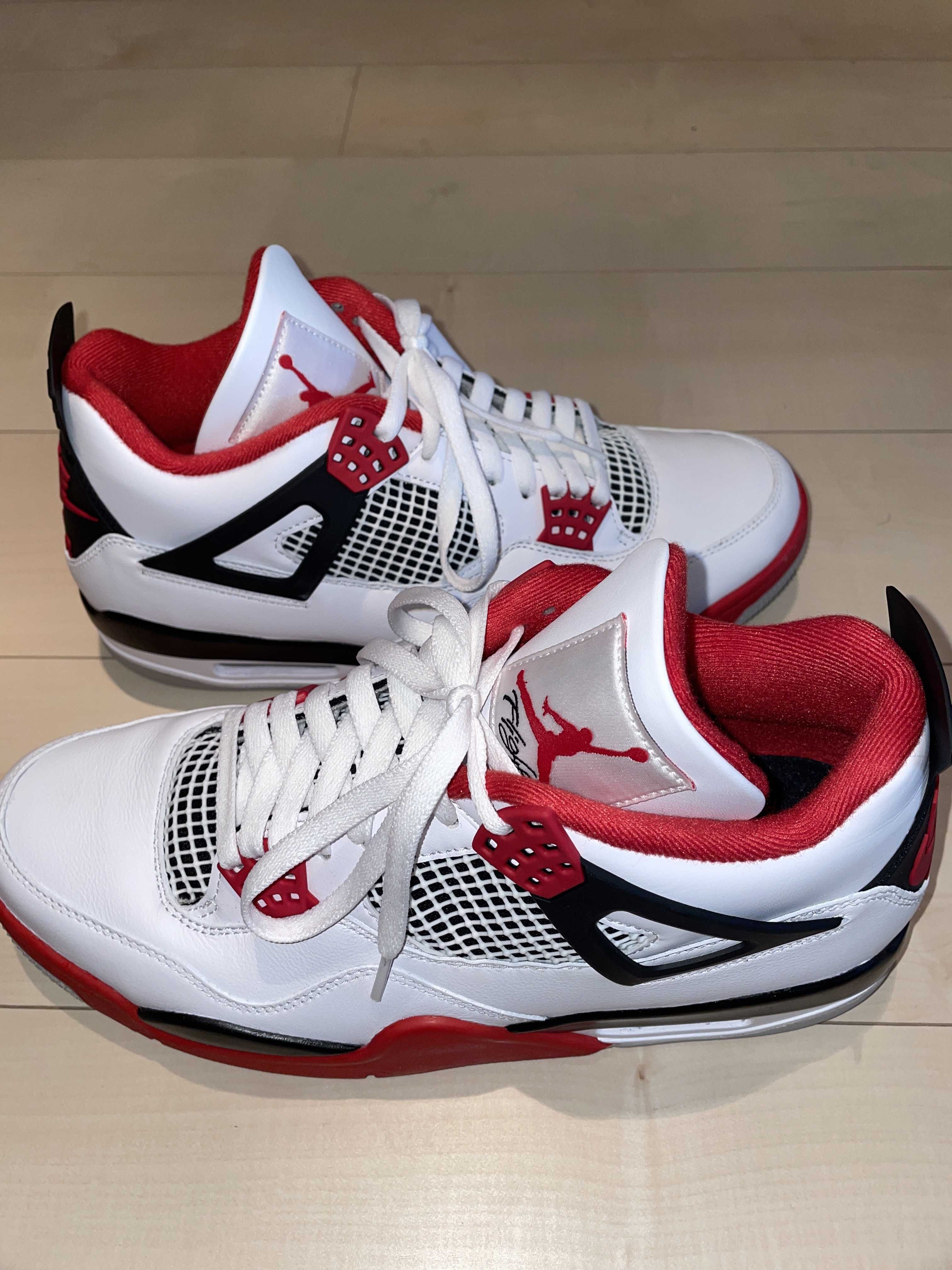 Nike Air Jordan 4 Retro OG "Fire Red" (2020)