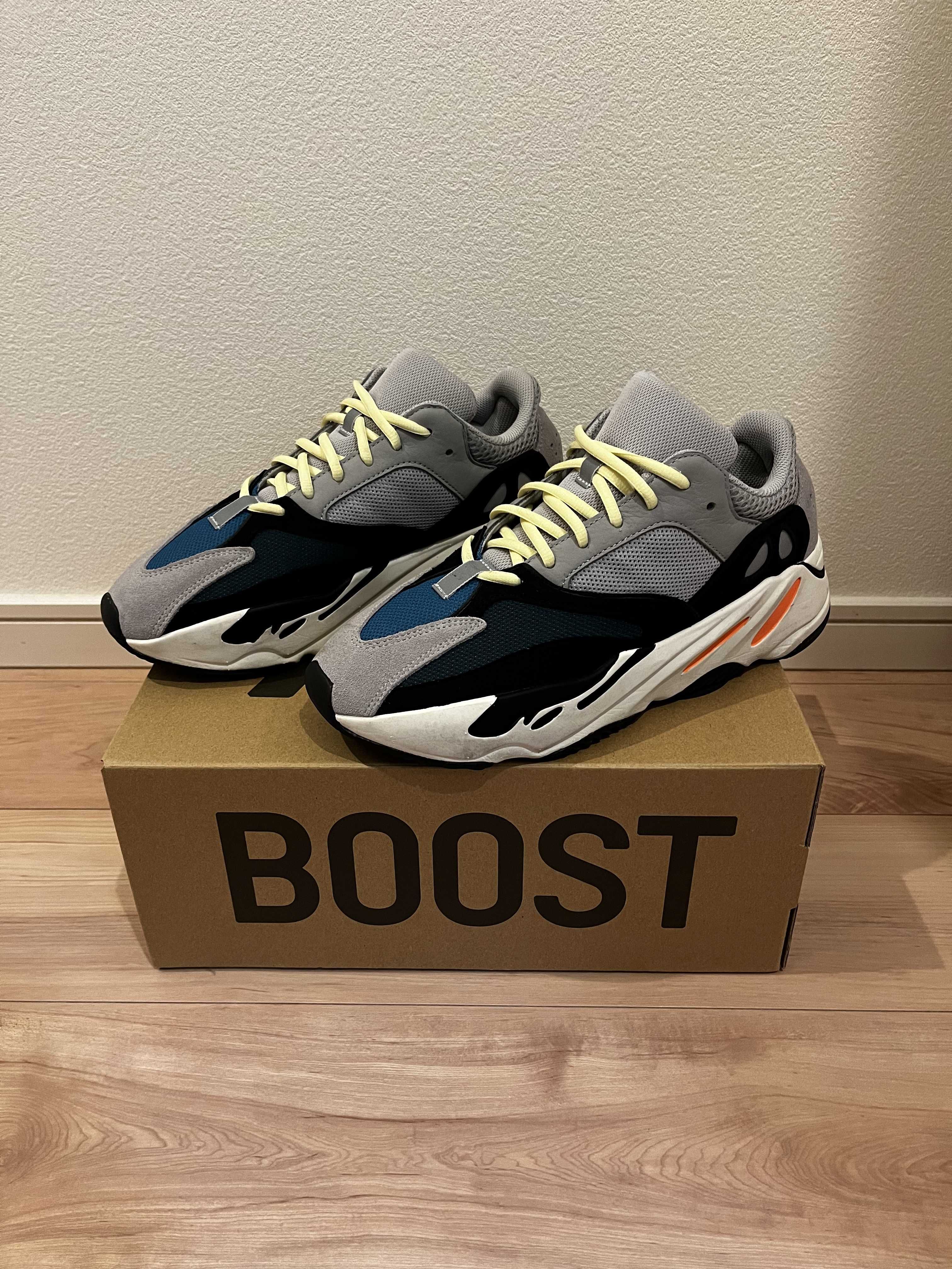 adidas YEEZY Boost 700 "Wave Runner"
