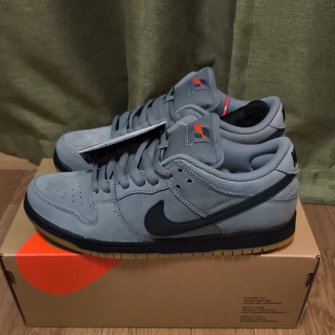 Nike SB Dunk Low ISO "Cool Grey/Black"