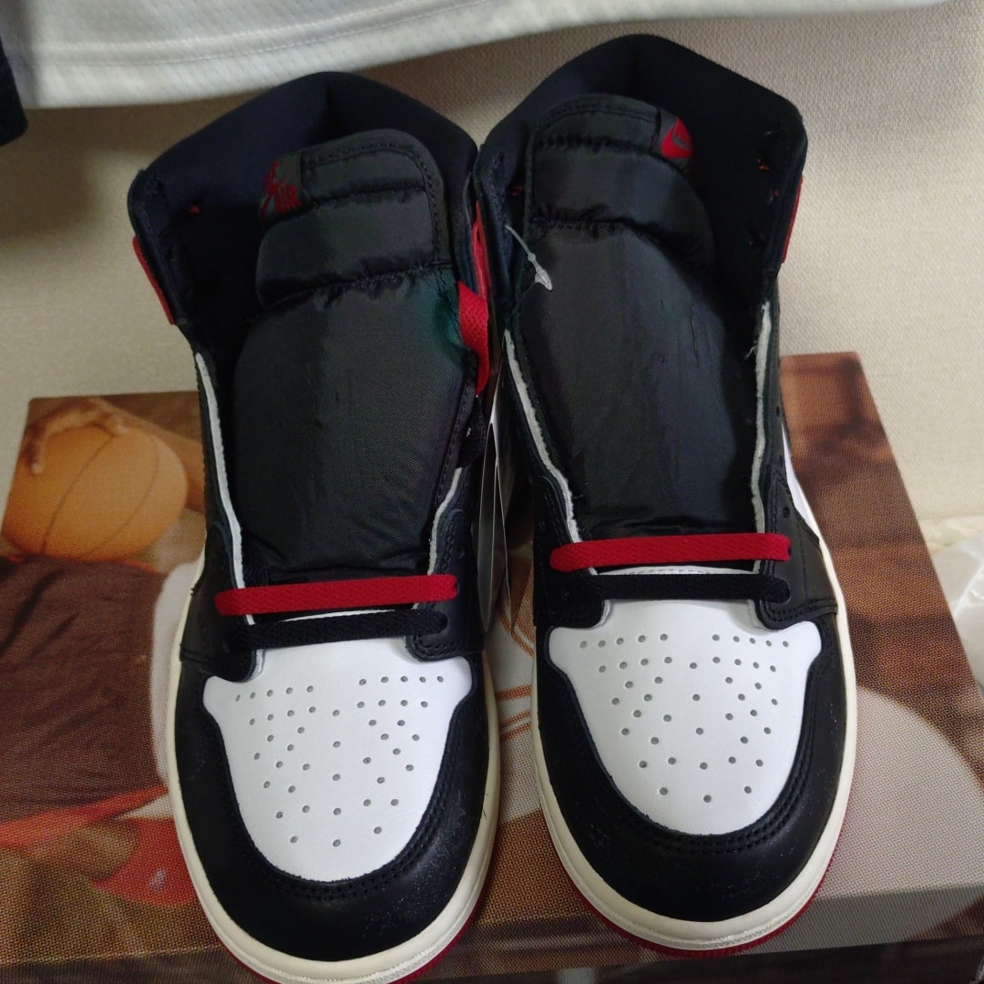 Nike Air Jordan 1 Retro High OG "Black Toe Reimagined"