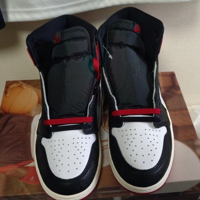 Nike Air Jordan 1 Retro High OG "Black Toe Reimagined"