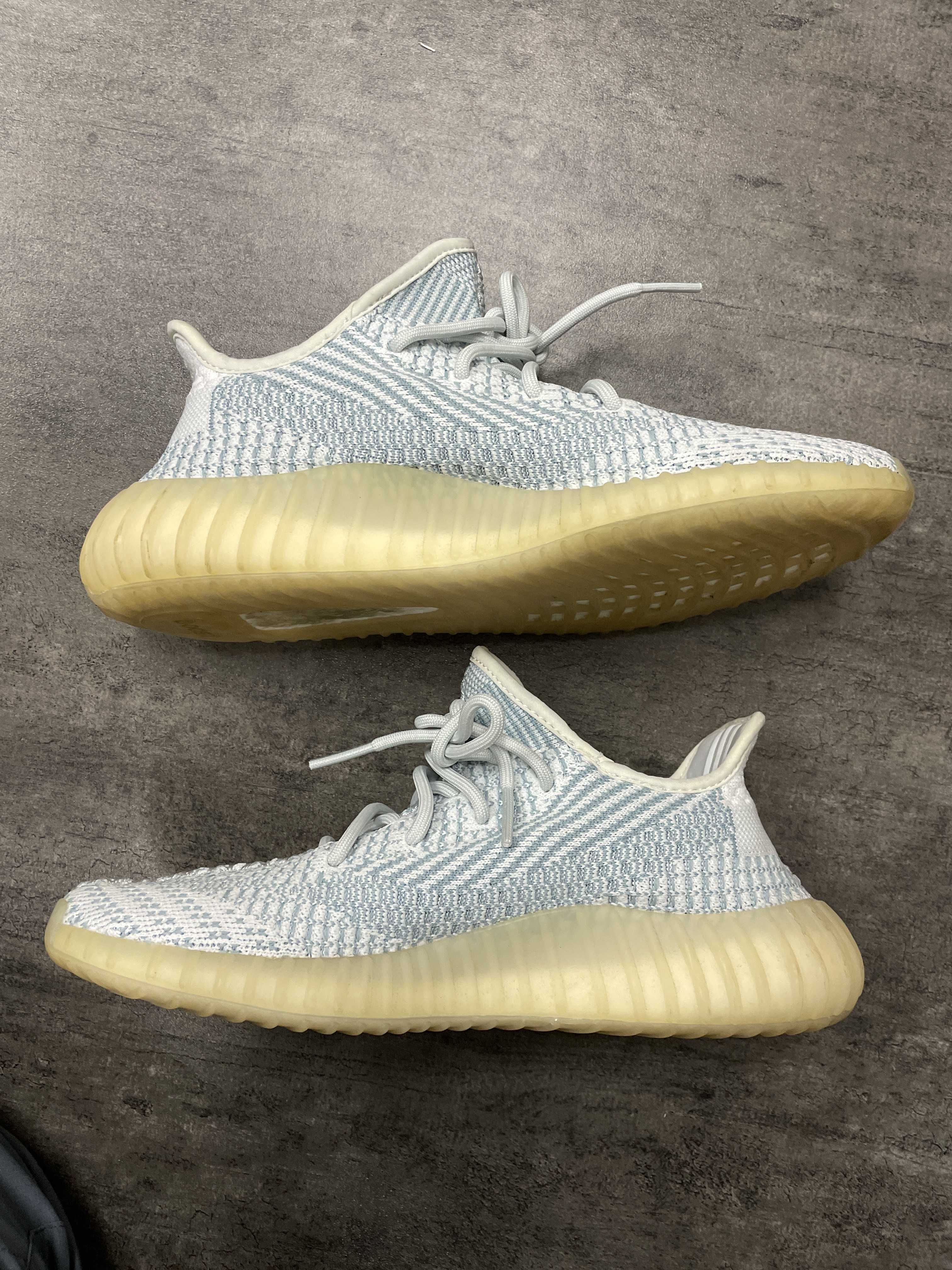 adidas YEEZY Boost 350 V2 "Cloud White"