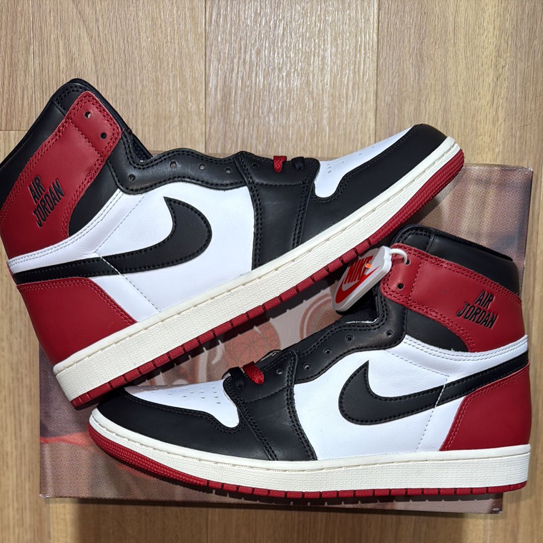 Nike Air Jordan 1 Retro High OG "Black Toe Reimagined"