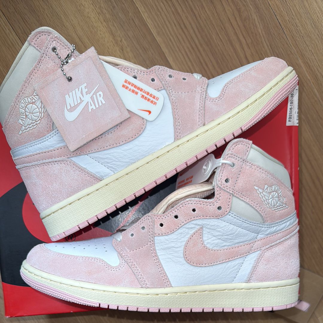 Nike Women's Air Jordan 1 Retro High OG "Washed Pink"