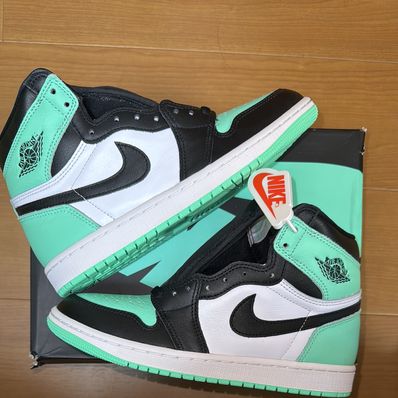 Nike Air Jordan 1 High OG "Green Glow"