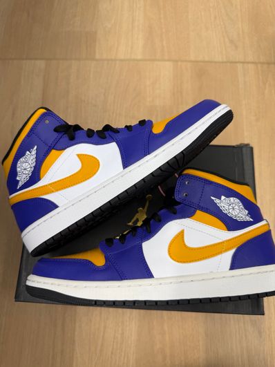 Nike Air Jordan 1 Mid "Lakers"