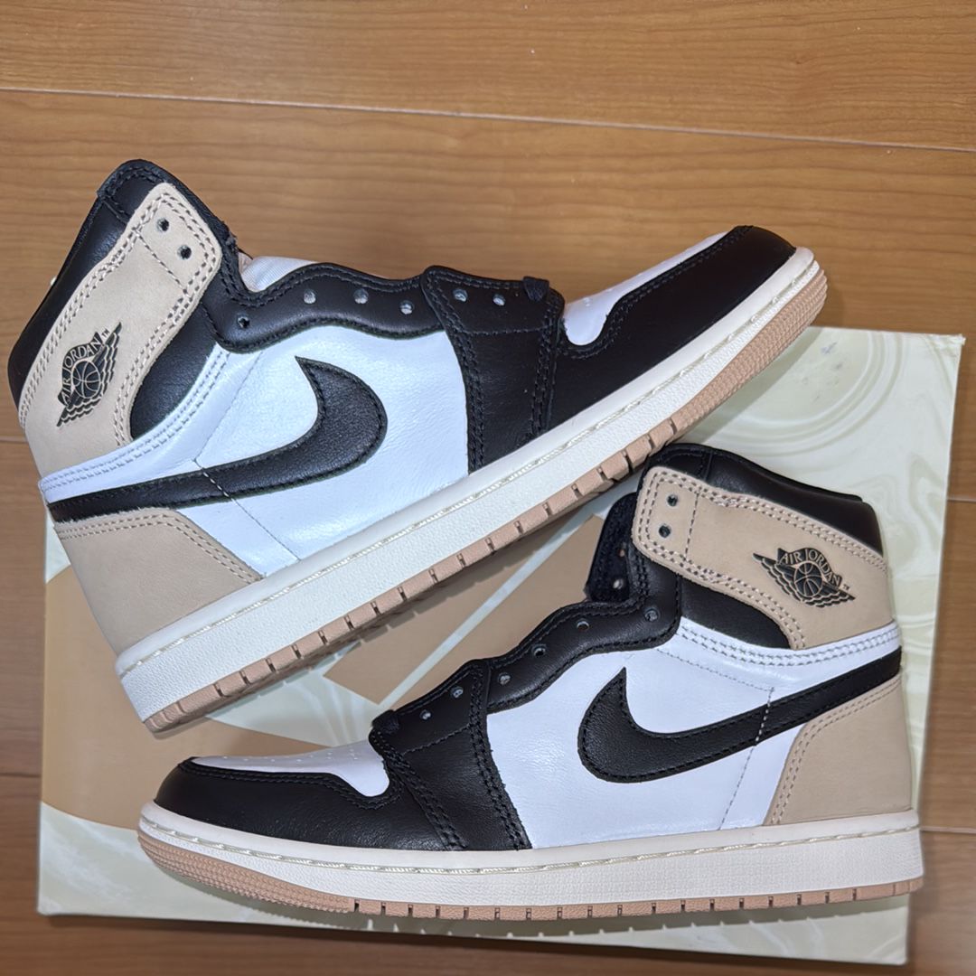 Nike Women's Air Jordan 1 Retro High OG "Latte"