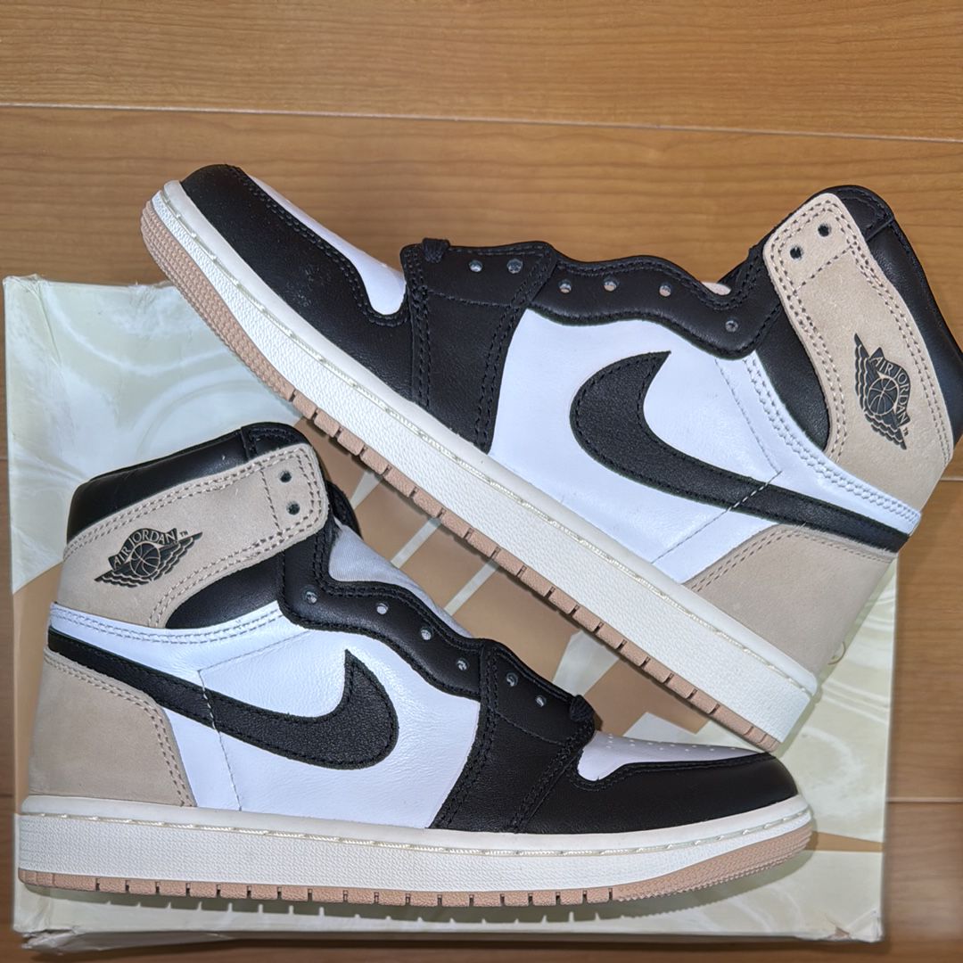 Nike Women's Air Jordan 1 Retro High OG "Latte"