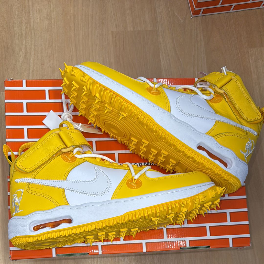 Off-White × Nike Air Force 1 Mid SP LTHR "White and Varsity Maize"