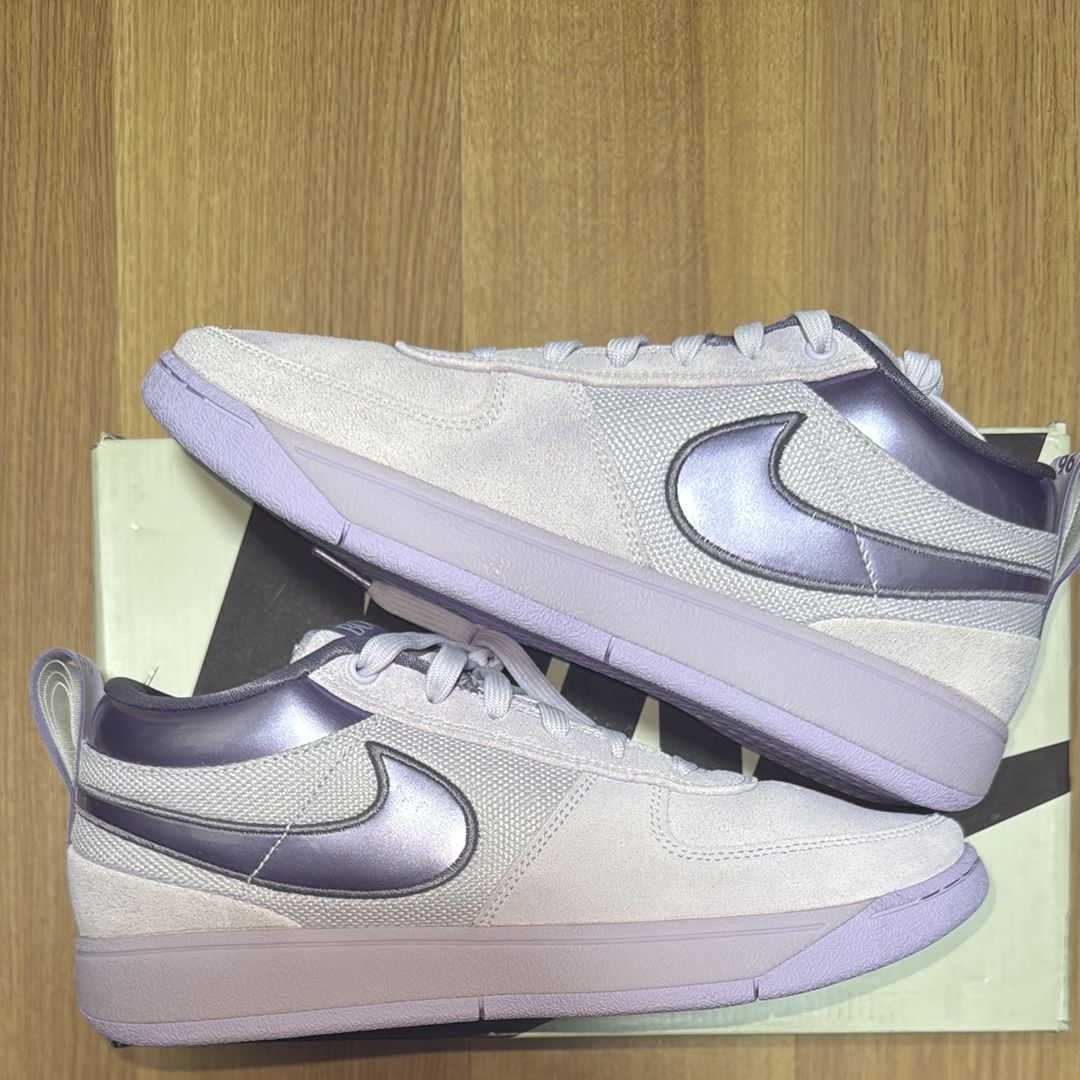 Nike Book 1 