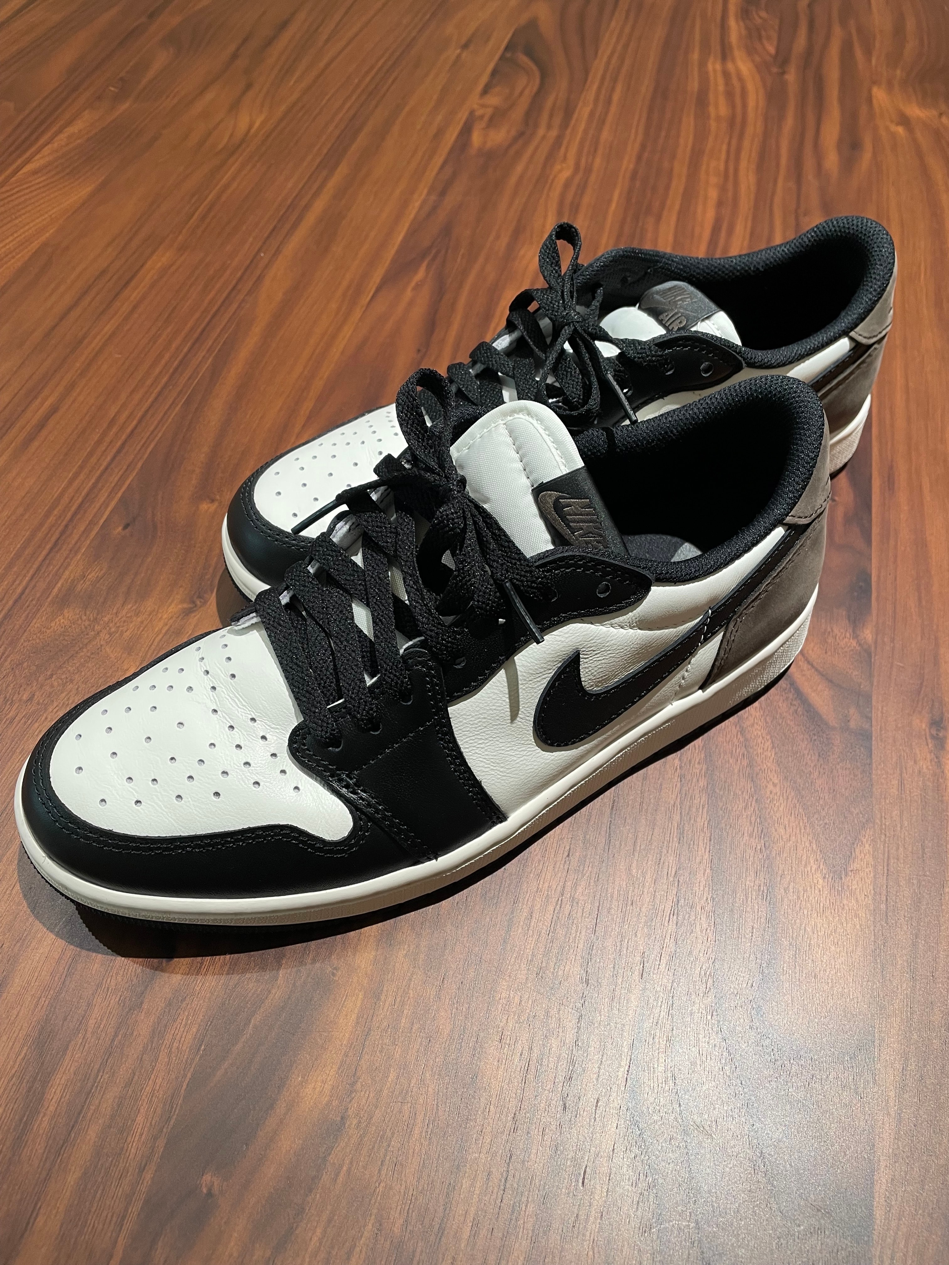 Nike Air Jordan 1 Retro Low OG "Mocha"
