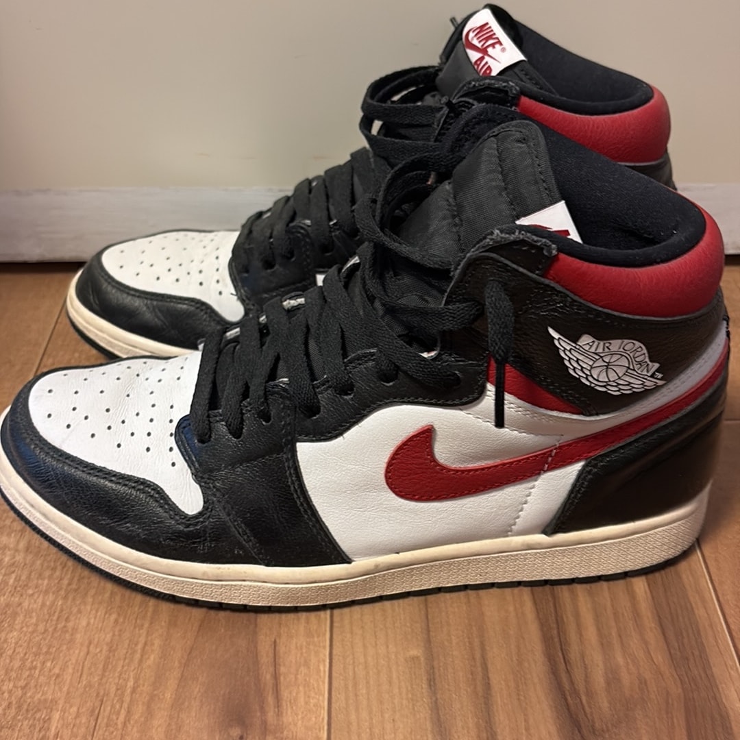 Nike Air Jordan 1 Retro High "Black/White/Sail/Gym Red"