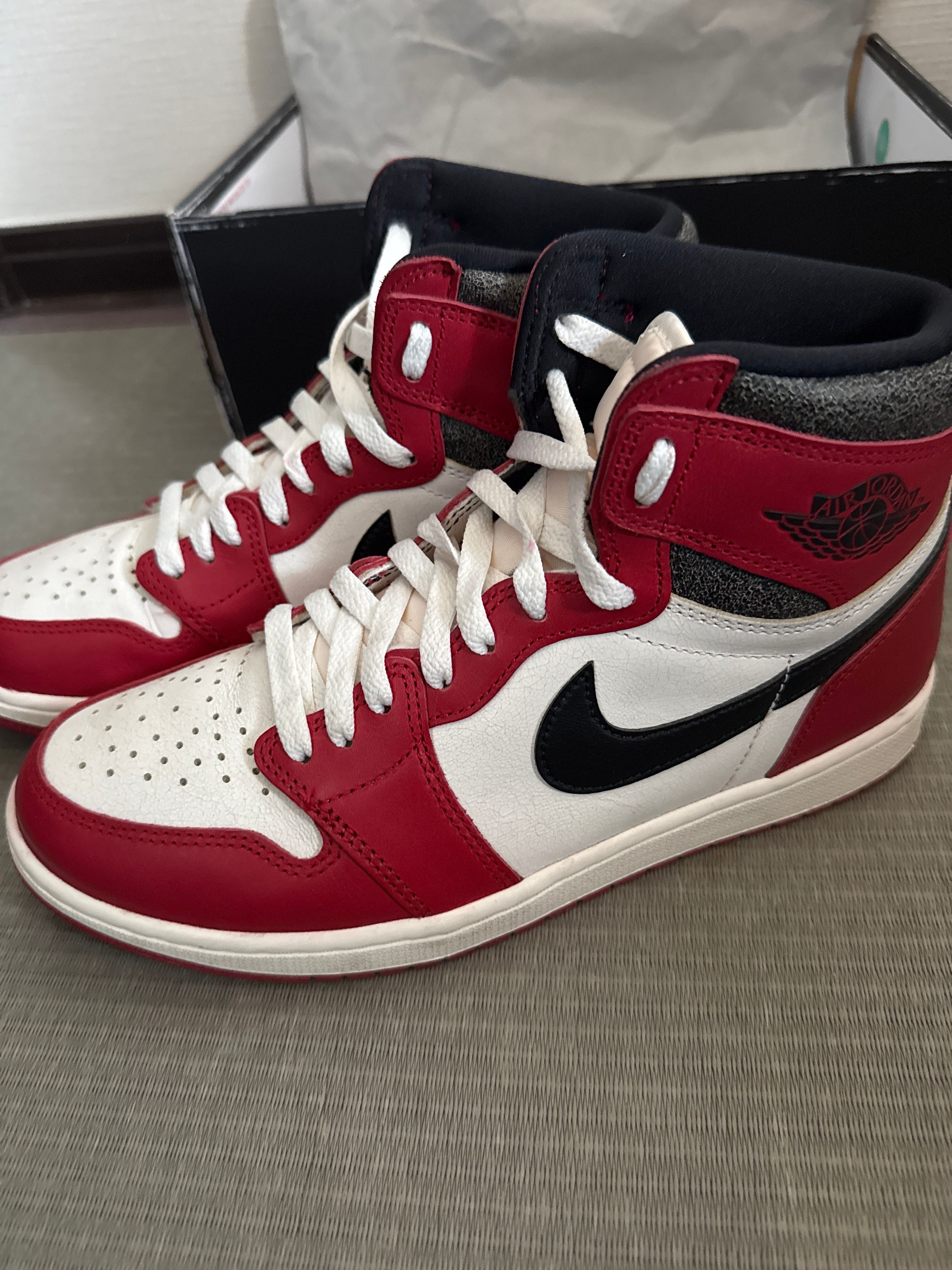 Nike Air Jordan 1 High OG "Lost & Found/Chicago"