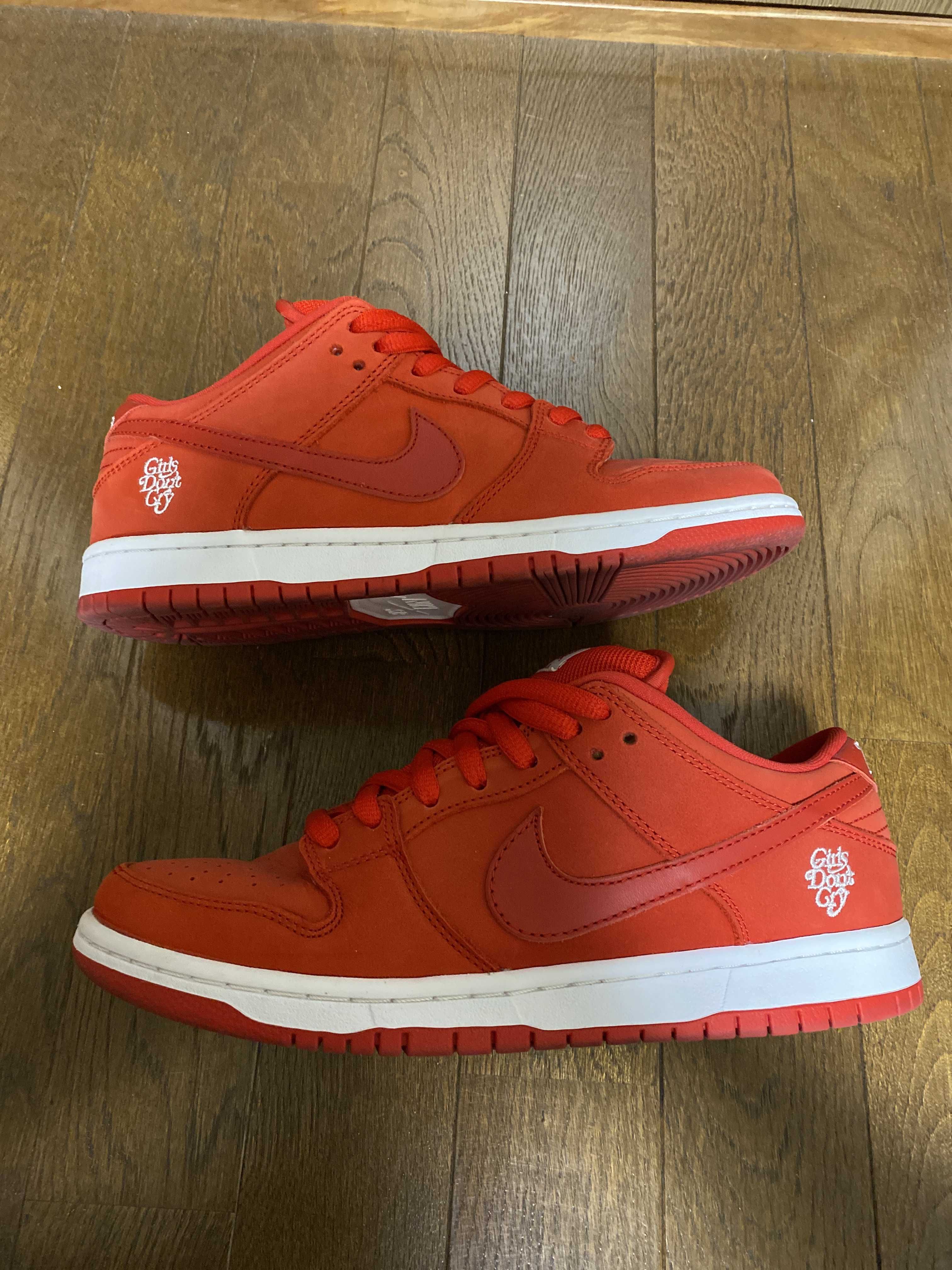 Girls Don't Cry × Nike SB Dunk Low Pro QS "Red" / VERDY