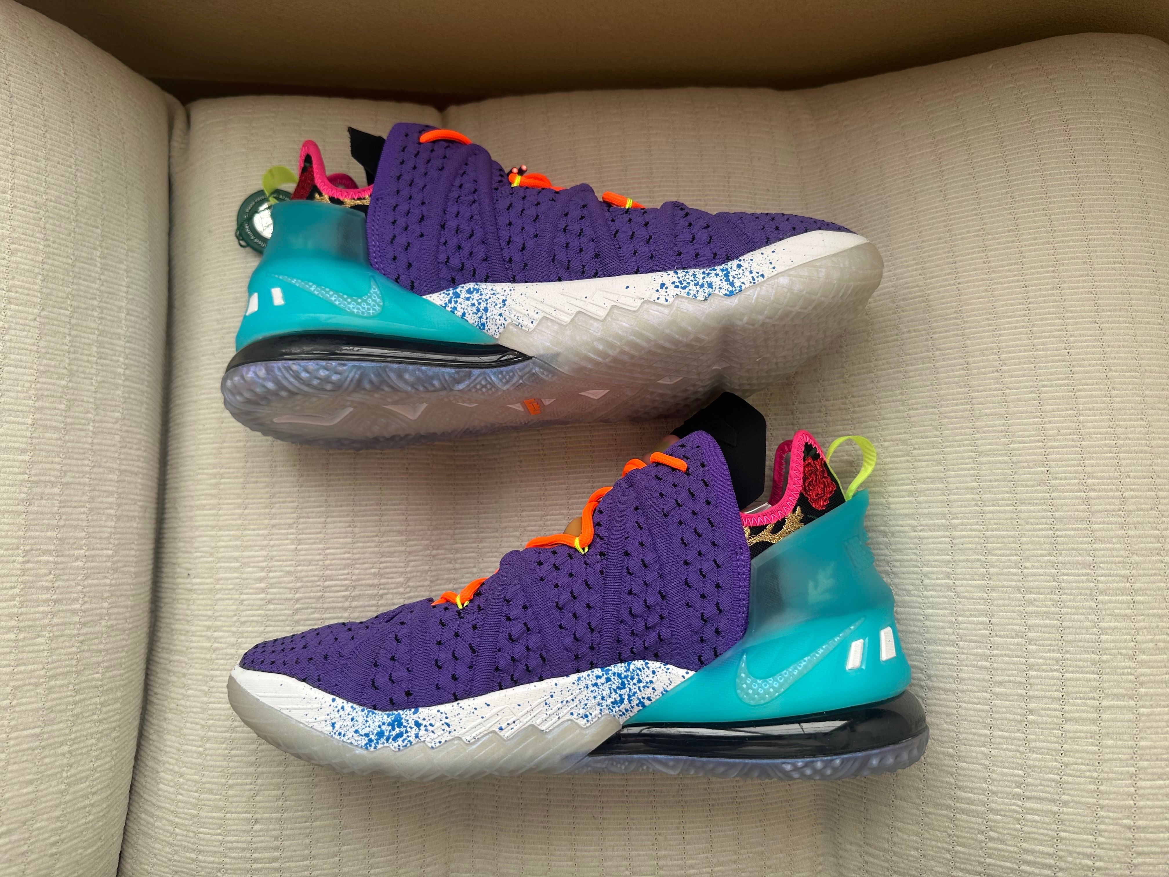 ナイキ レブロン18 "ベスト10-18"