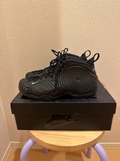 COMME des GARCONS HOMME PLUS × Nike Air Foamposite One "Black"