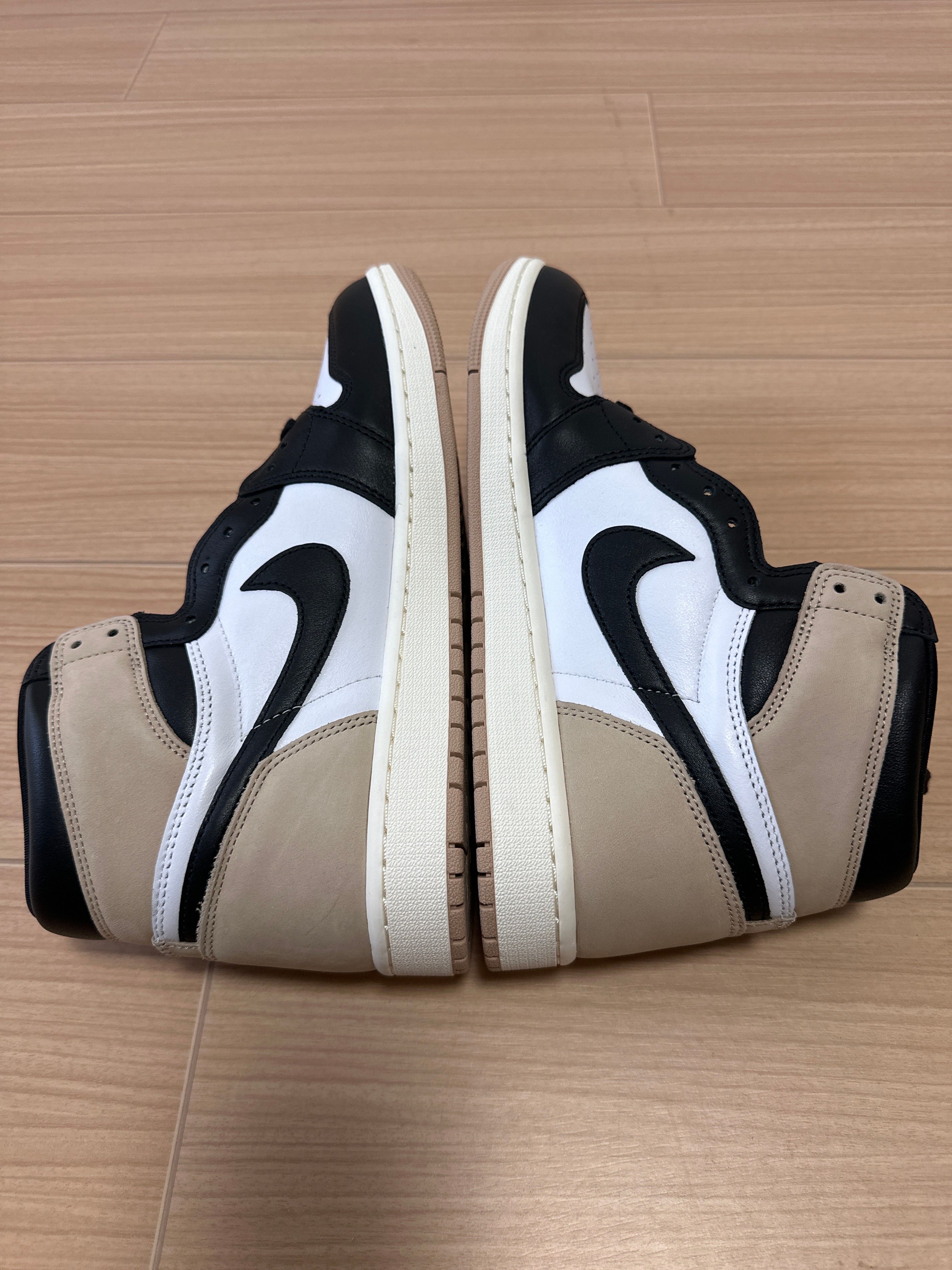 Nike Women's Air Jordan 1 Retro High OG "Latte"