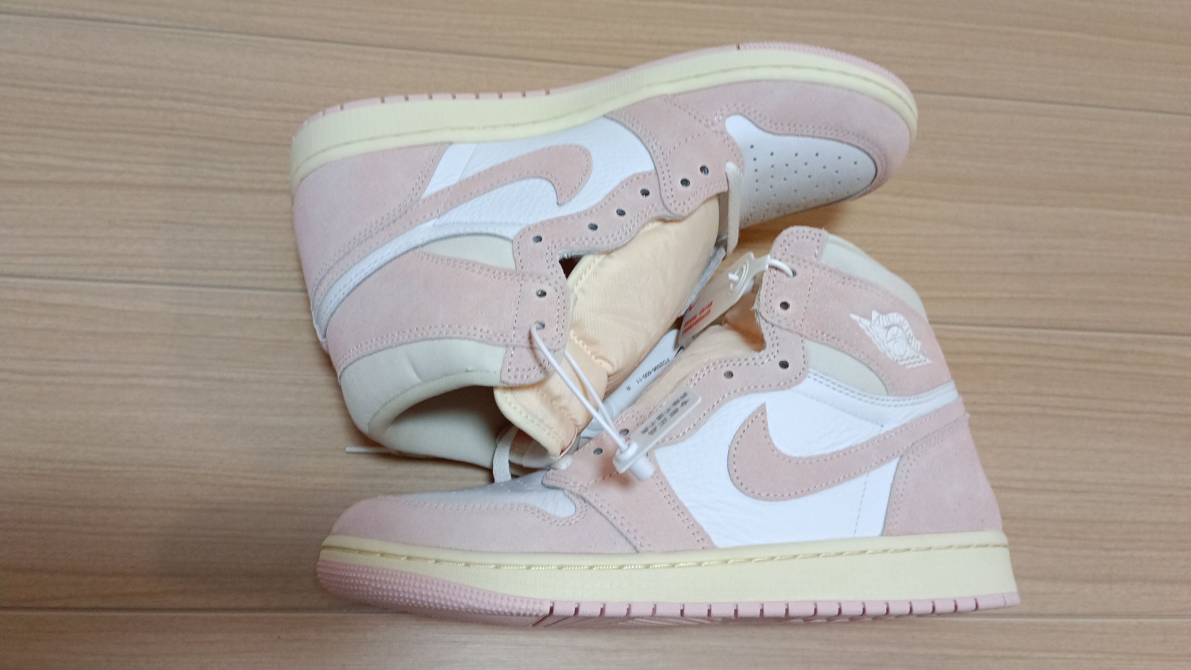 Nike Women's Air Jordan 1 Retro High OG "Washed Pink"