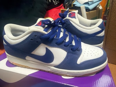 Nike SB Dunk Low "Los Angeles Dodgers/Deep Royal Blue"
