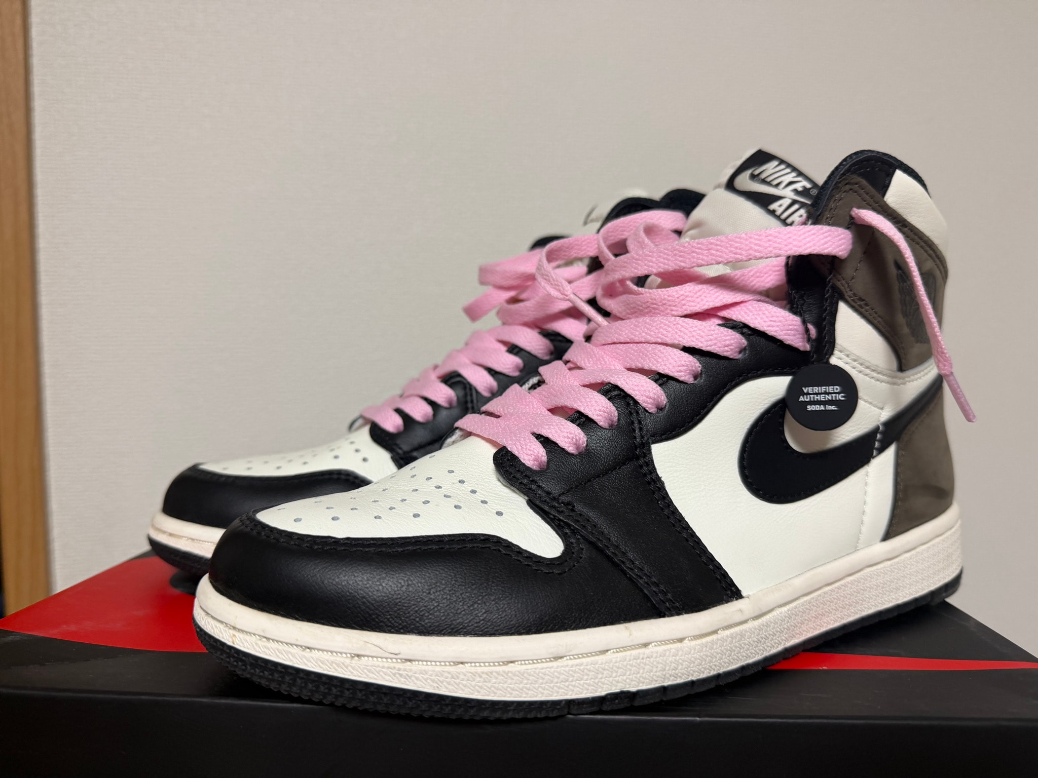 Nike Air Jordan 1 High OG "Sail/Dark Mocha/Black"