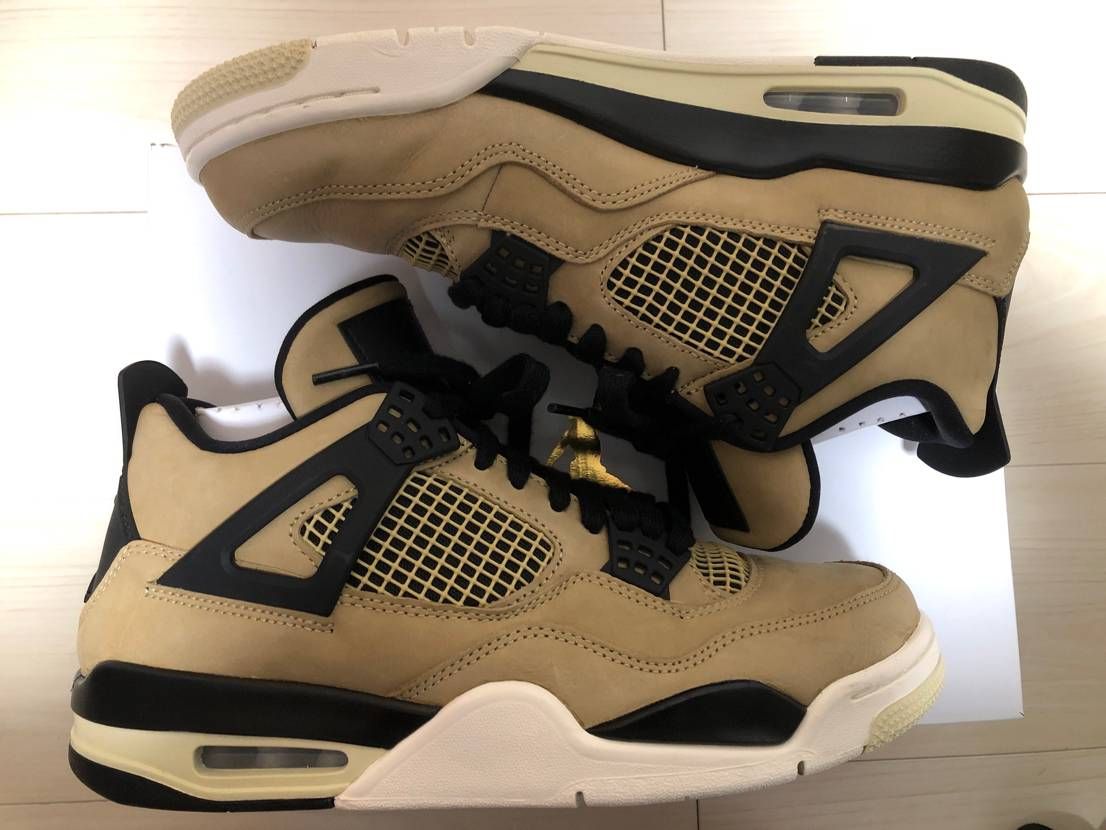 Nike Women's Air Jordan 4 "Mushroom"