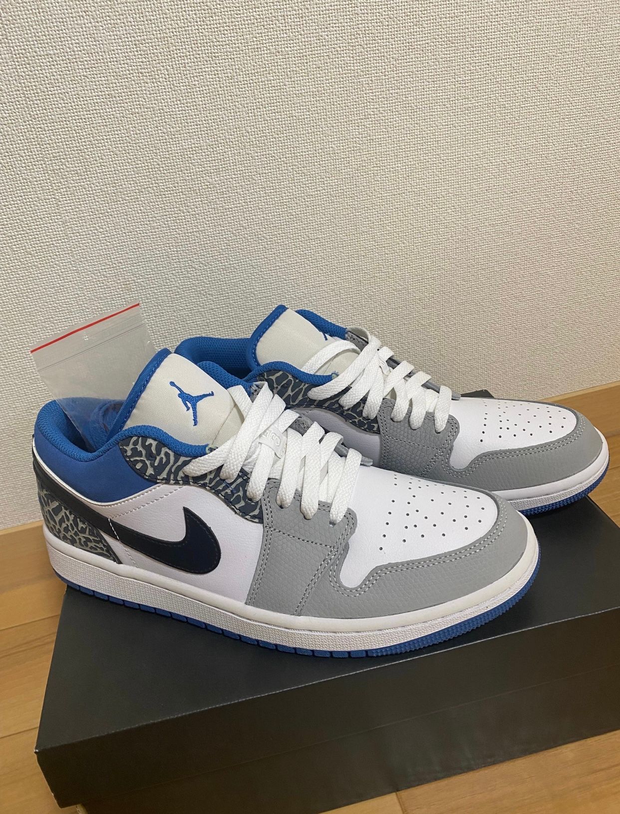 Nike Air Jordan 1 Low "True Blue"