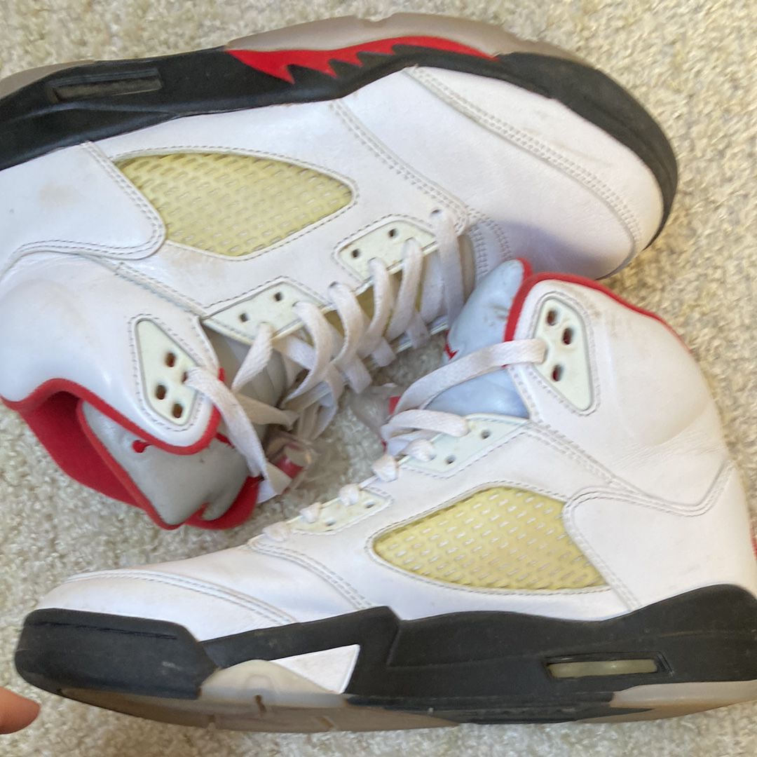 Nike Air Jordan 5 Retro "Fire Red" (2020)