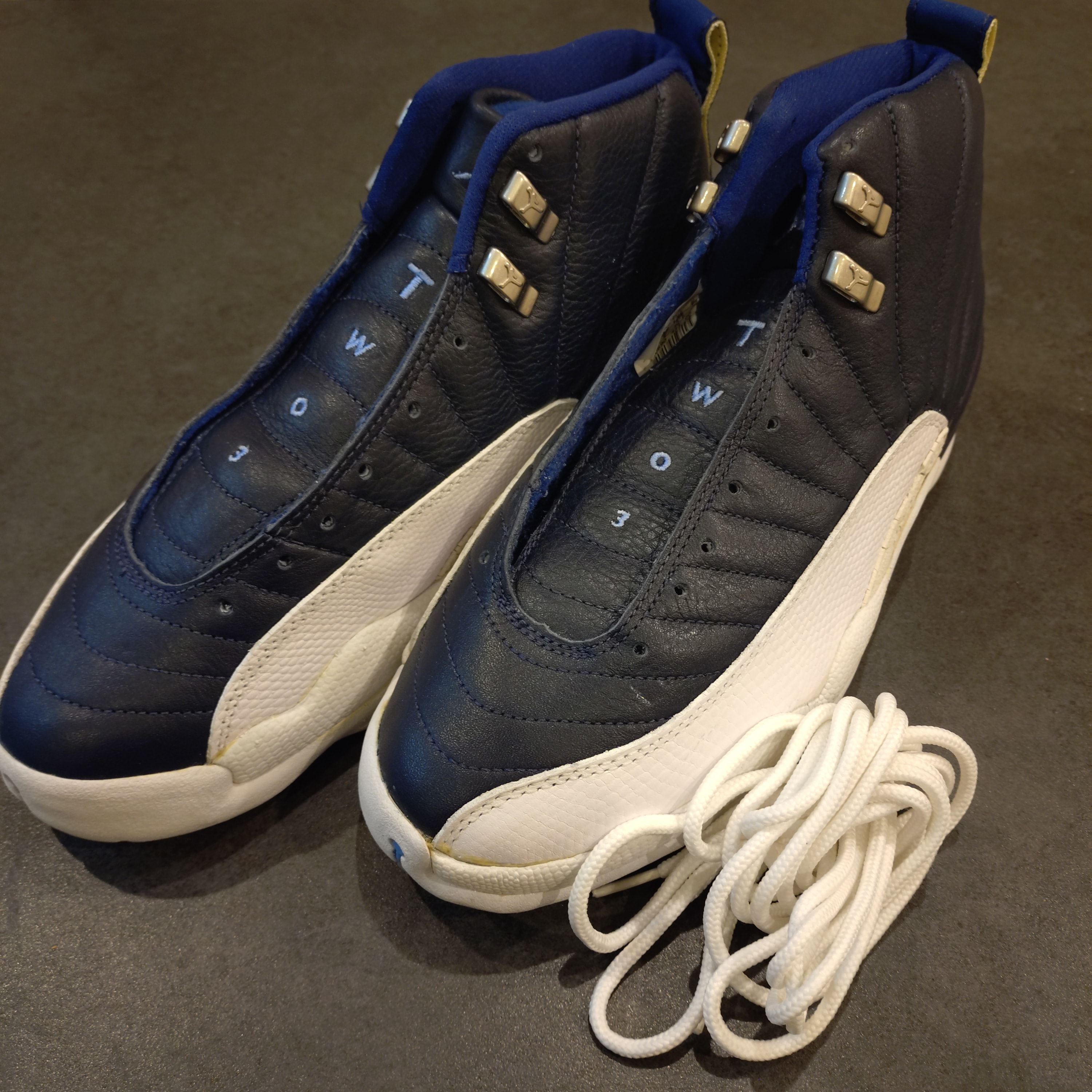 ジョーダン エアジョーダン12 (JORDAN Air Jordan 12) の新作・中古