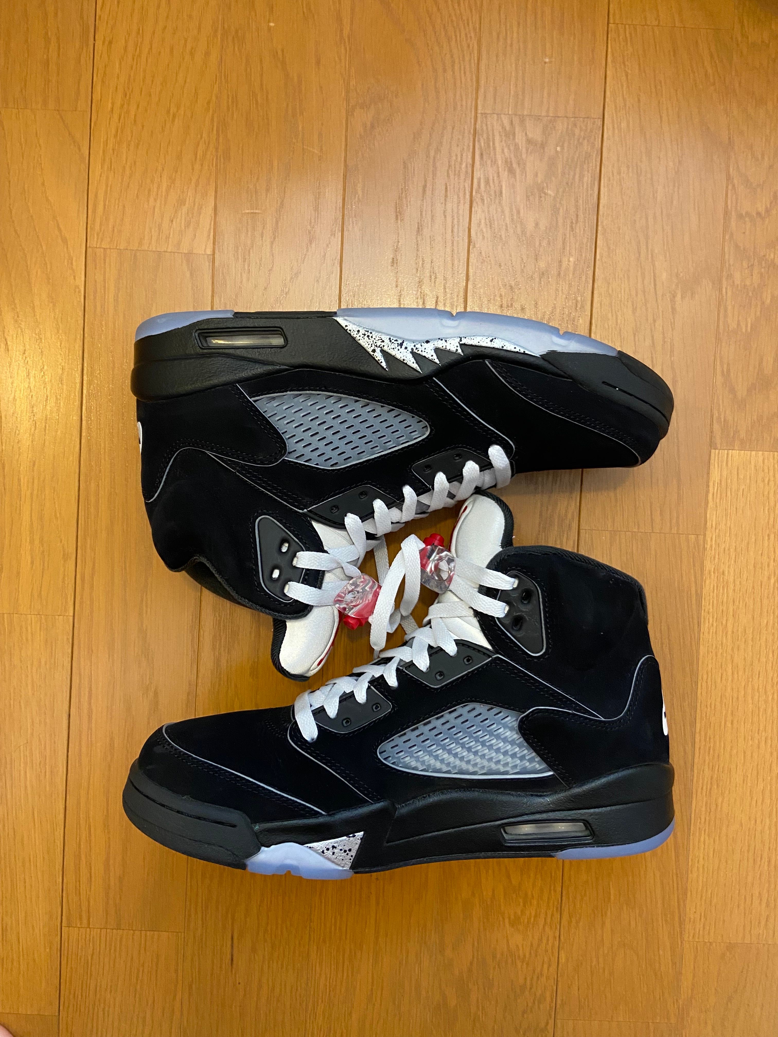 Nike Air Jordan 5 Retro OG "Black Metallic Reimagined"