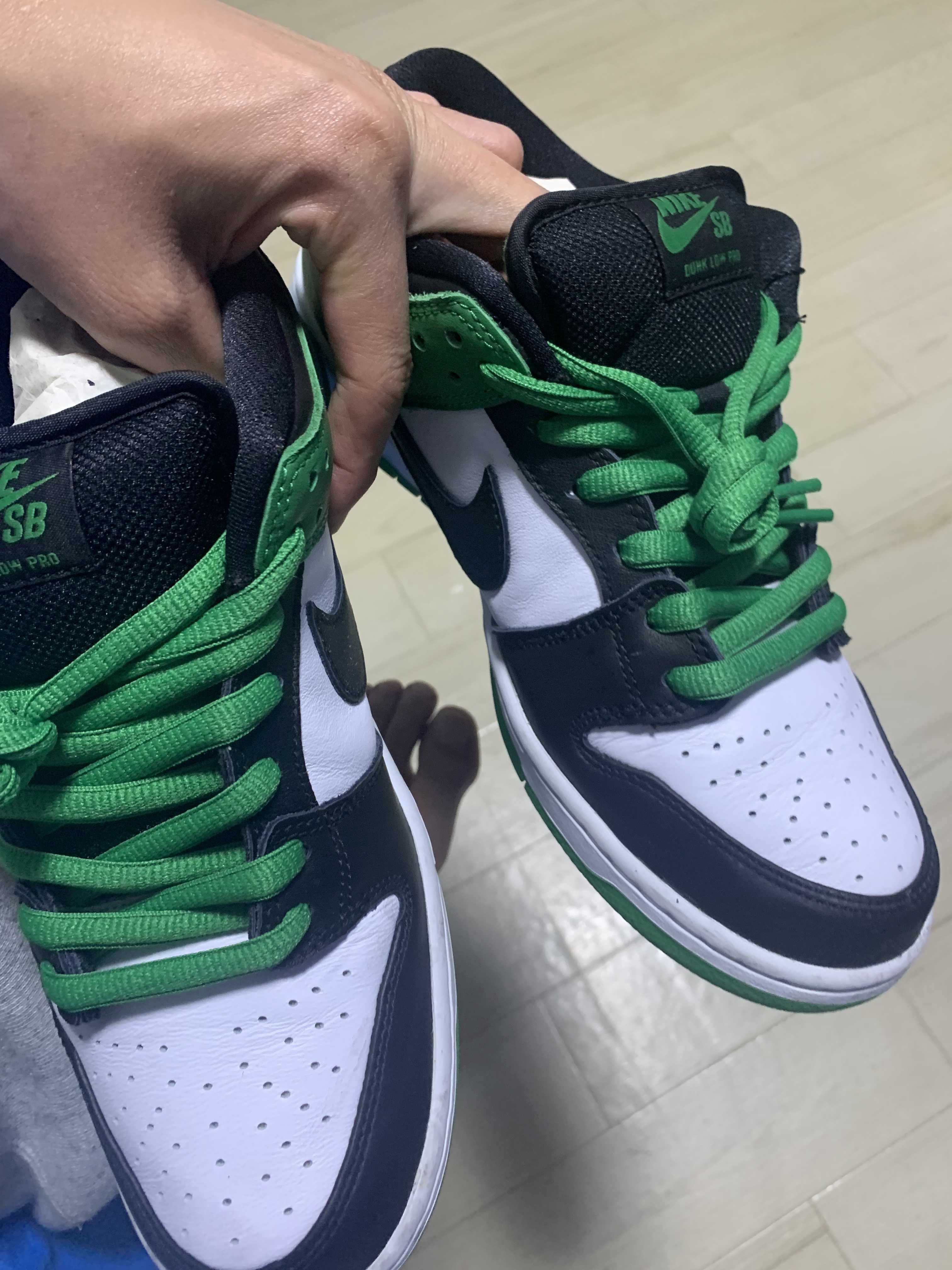 Nike SB Dunk Low Pro "Black and Classic Green"