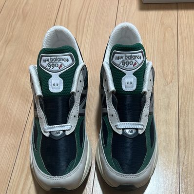 Shohei Ohtani × New Balance 990V6 "White/Marsh Green/Outerspace"