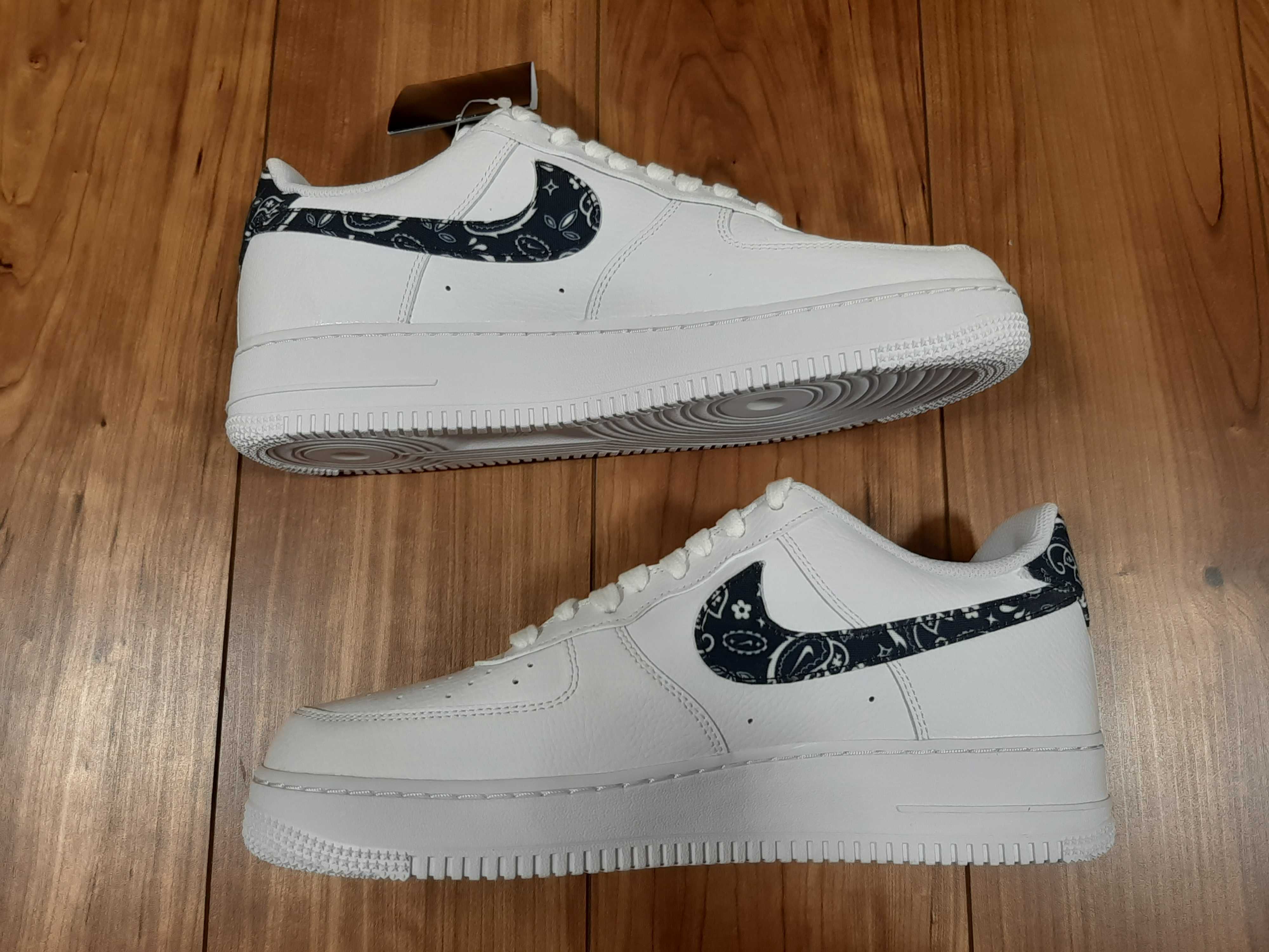 Nike Women's Air Force 1 Low '07 Essential "Black Paisley"