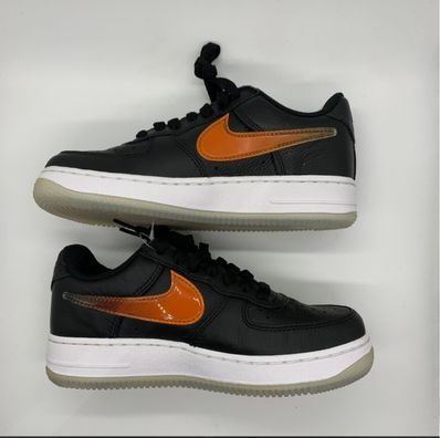 KITH × Nike Air Force 1 Low New York Knicks "Black/Brilliant Orange/Rush/Brilliant White"