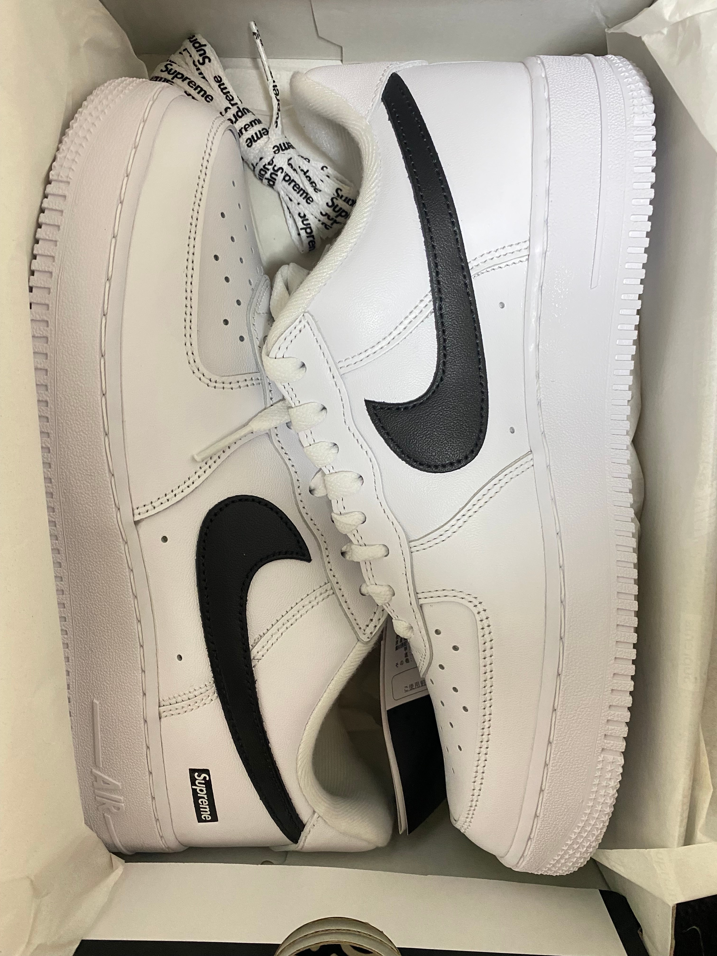 Supreme × Nike Air Force 1 Low "White/Black"