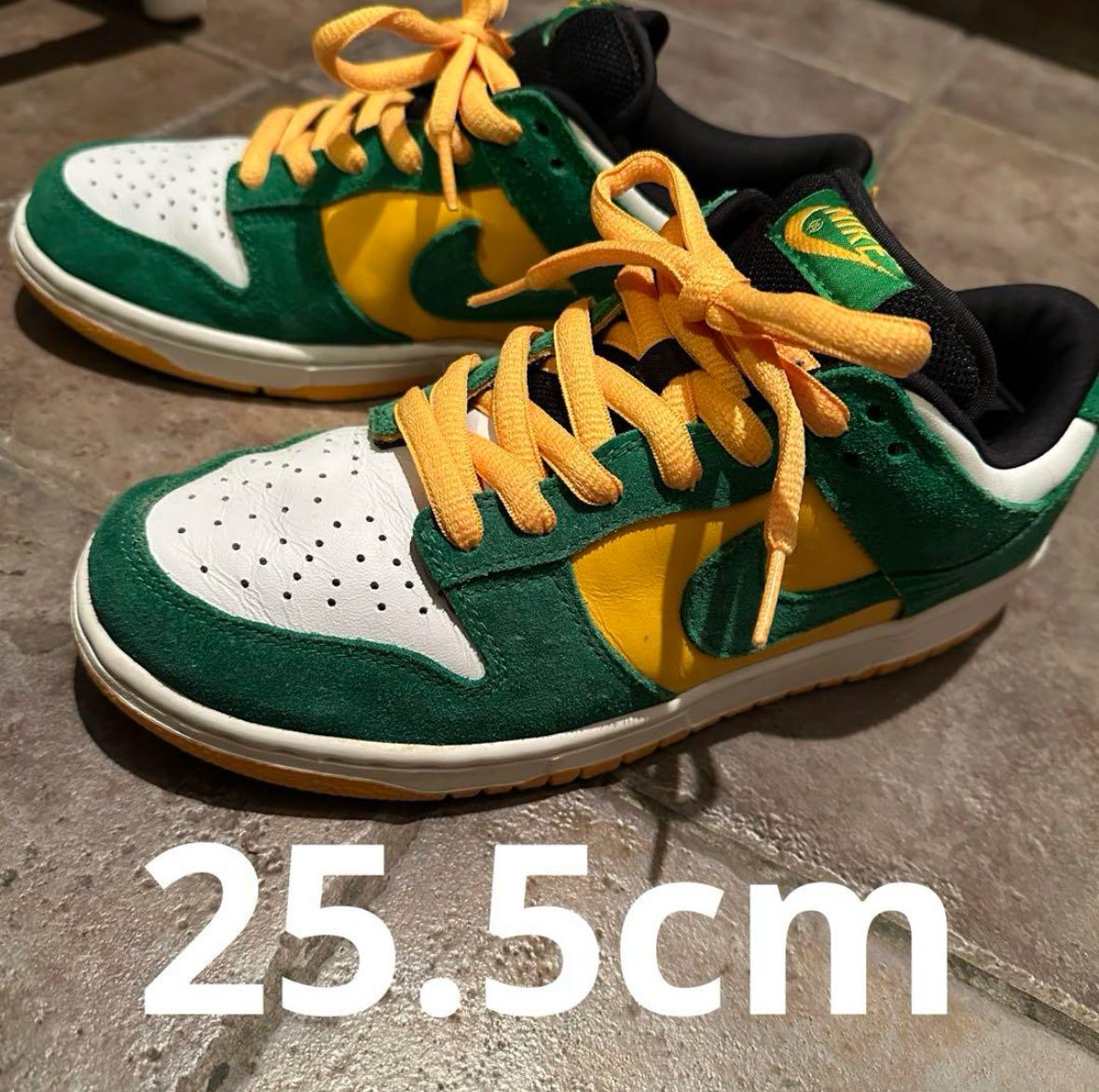 Nike SB Dunk Low Pro "SB Buck" (2003)