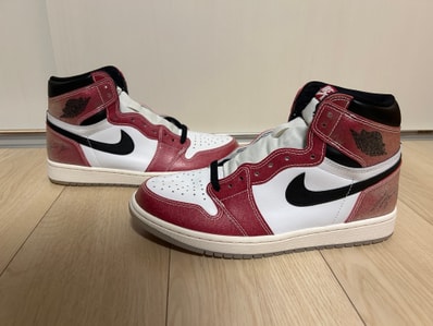 Trophy Room × Nike Air Jordan 1 Retro High OG "Chicago"