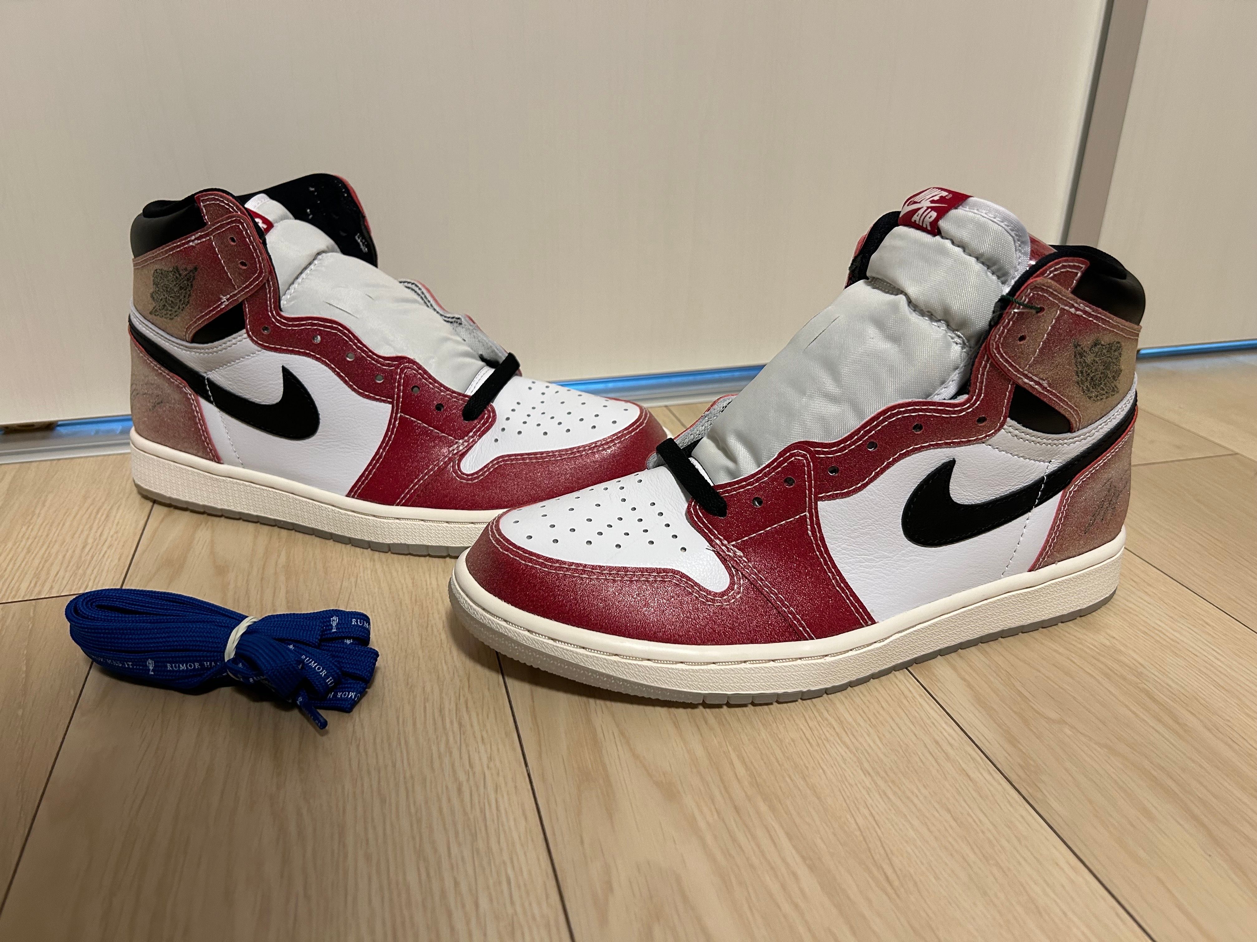 Trophy Room × Nike Air Jordan 1 Retro High "Chicago" (Friends and Family) (Blue Laces)