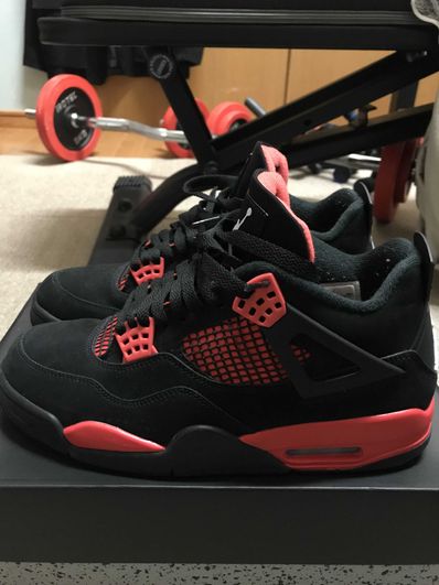 Nike Air Jordan 4 Nike Air Jordan 4
