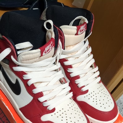 Nike Air Jordan 1 High OG "Lost & Found/Chicago"