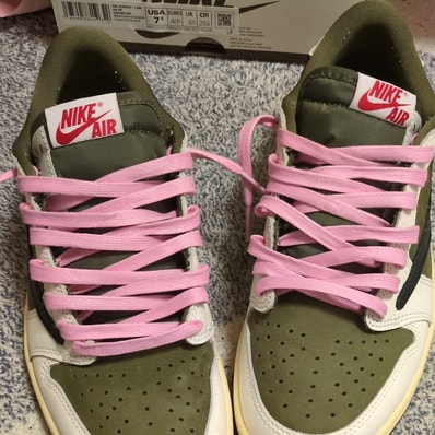 Travis Scott × Nike Air Jordan 1 Low OG SP "Reverse Olive"