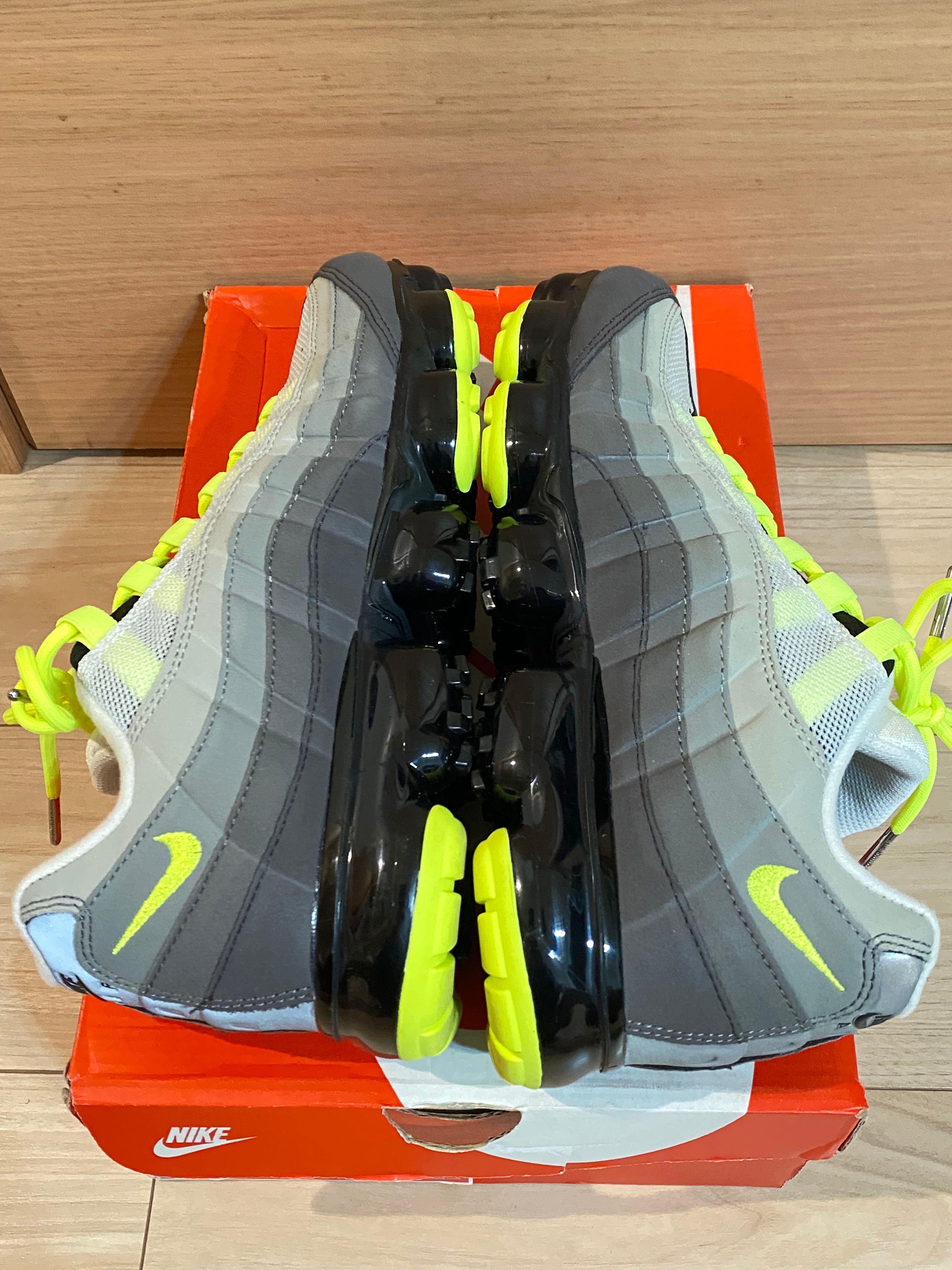 Nike Air Vapormax 95 "Neon"