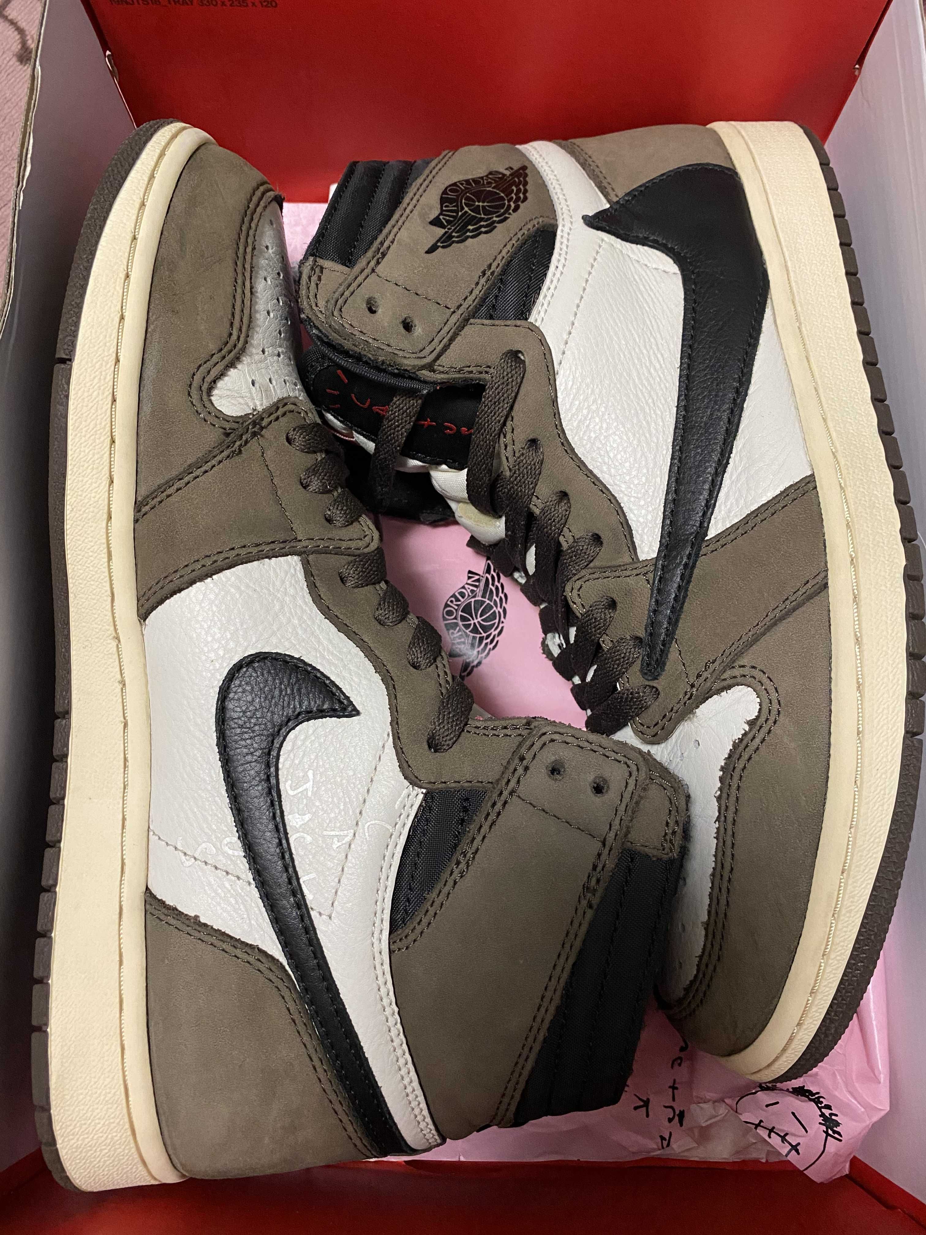 Travis Scott × Nike Air Jordan 1 Retro High OG TS SP "Sail/Dark Mocha"