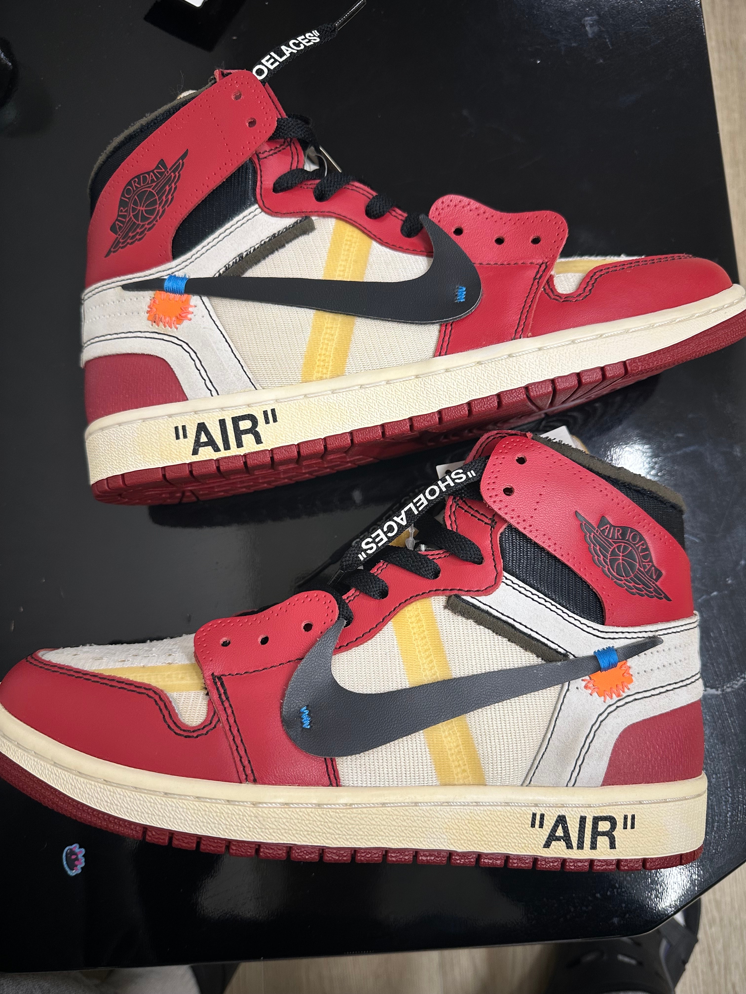 Off-White × Nike Air Jordan 1 Retro High The Ten "Chicago"